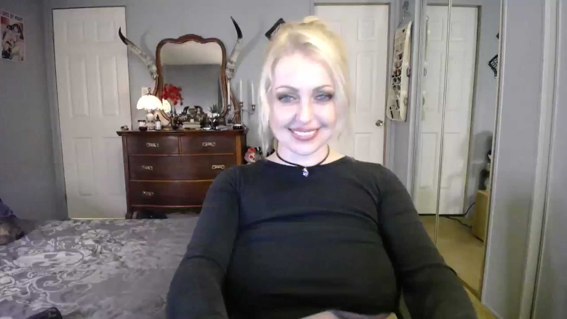 Gallery image thumbnail from Classic_Daisy's myfreecams stream on, 01/18/2025, 03:57 image 5 of 20