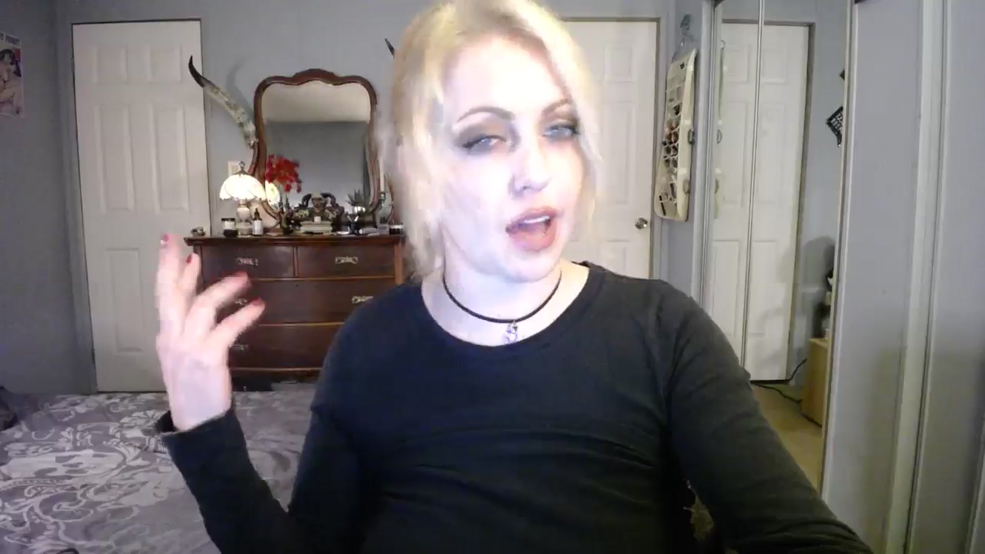Gallery image thumbnail from Classic_Daisy's myfreecams stream on, 01/18/2025, 03:57 image 14 of 20