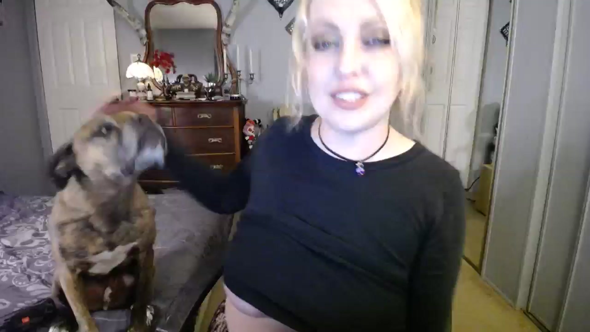Gallery image thumbnail from Classic_Daisy's myfreecams stream on, 01/18/2025, 03:57 image 18 of 20