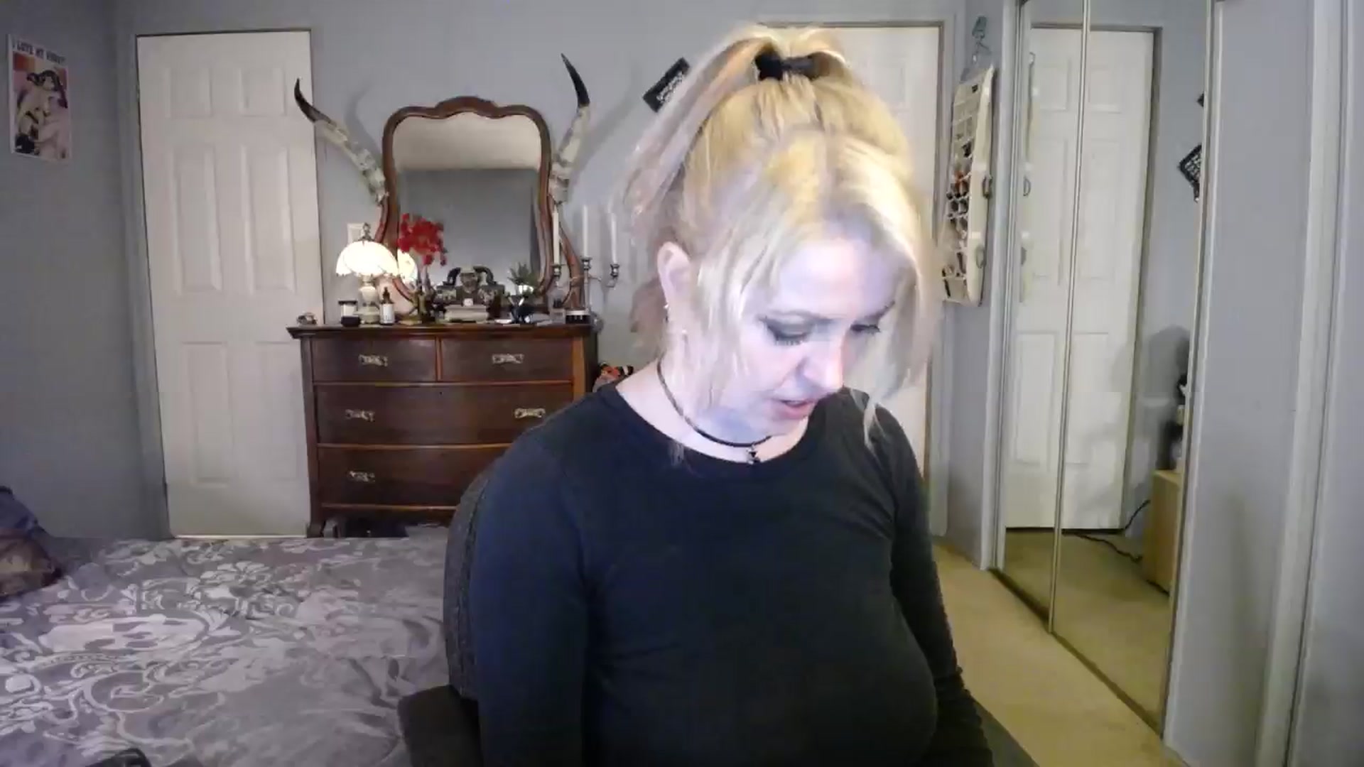 Gallery image thumbnail from Classic_Daisy's myfreecams stream on, 01/18/2025, 03:57 image 11 of 20