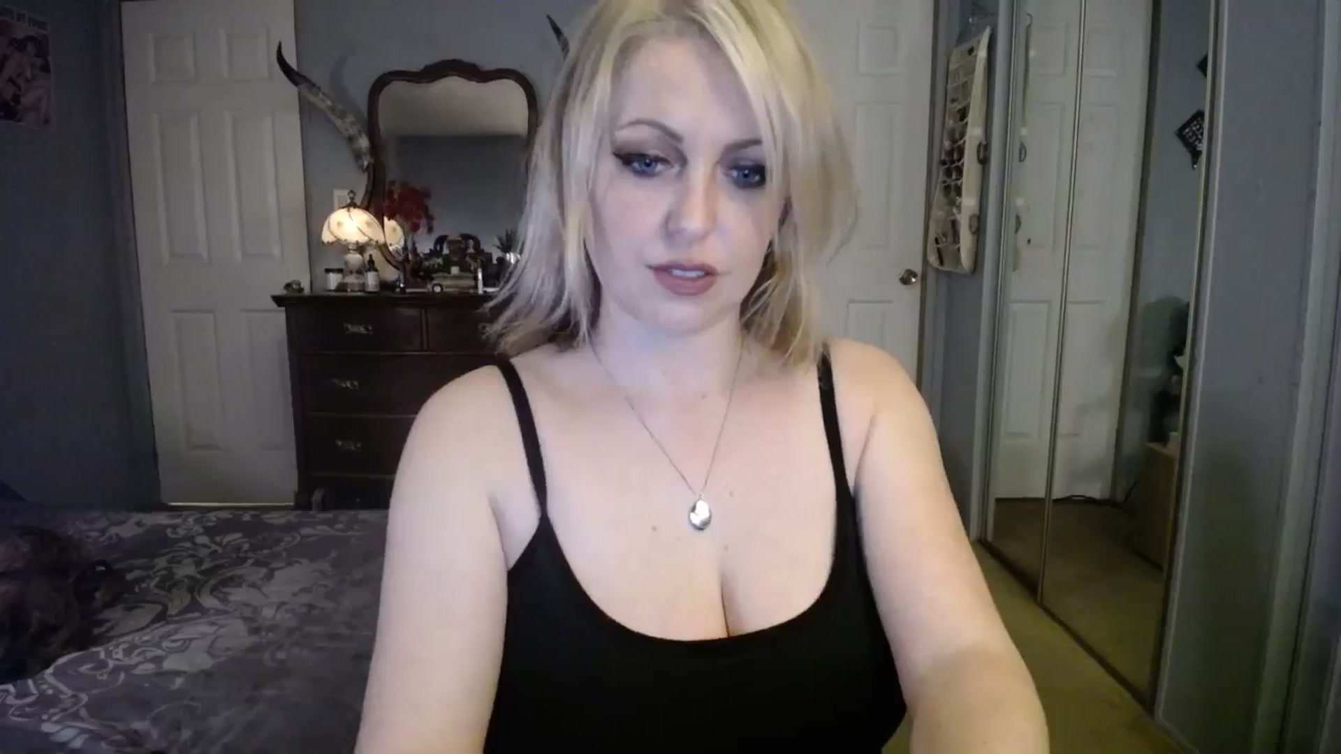 Gallery image thumbnail from Classic_Daisy's myfreecams stream on, 01/19/2025, 01:09 image 14 of 20
