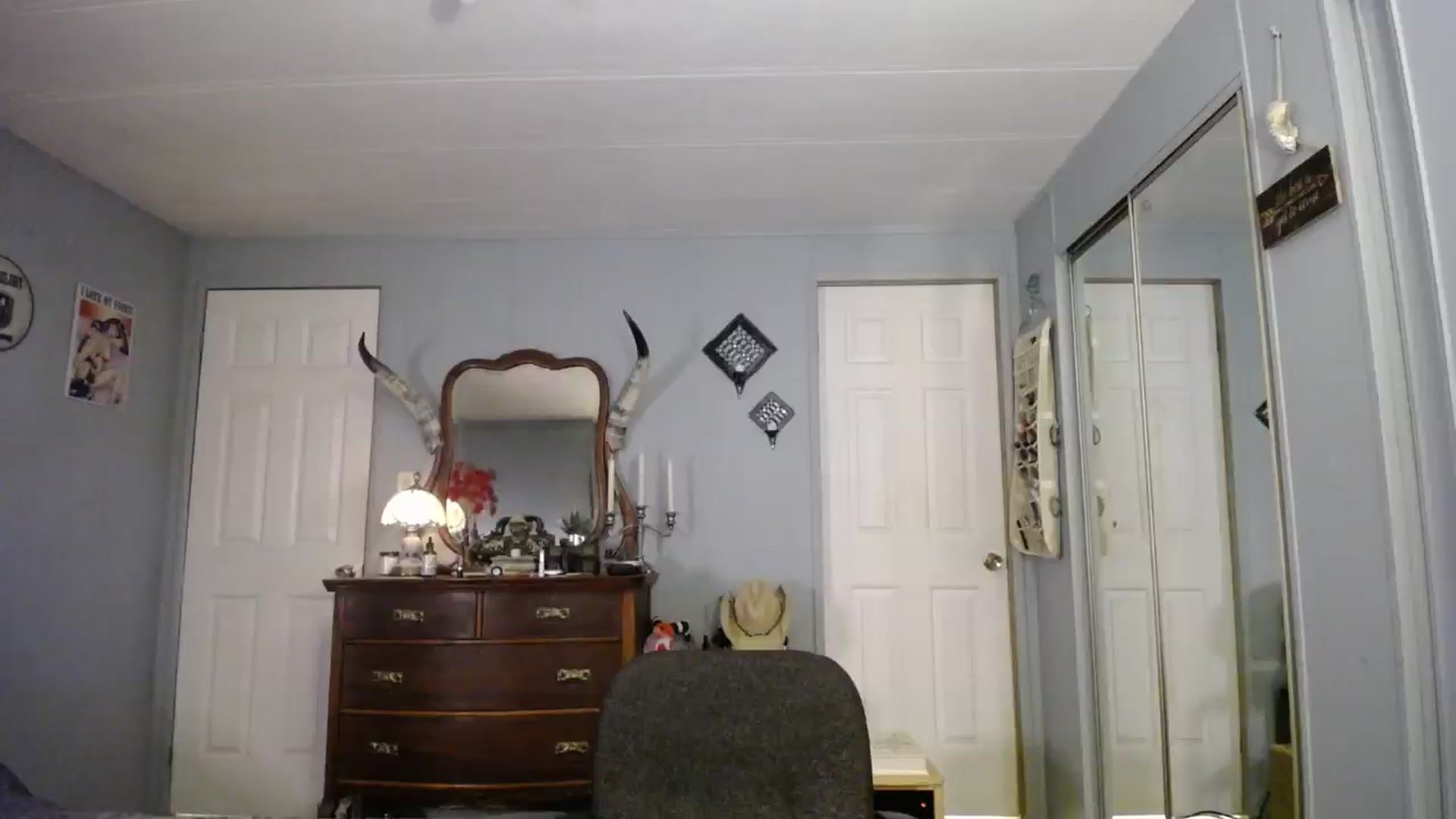 Gallery image thumbnail from Classic_Daisy's myfreecams stream on, 01/19/2025, 01:09 image 3 of 20