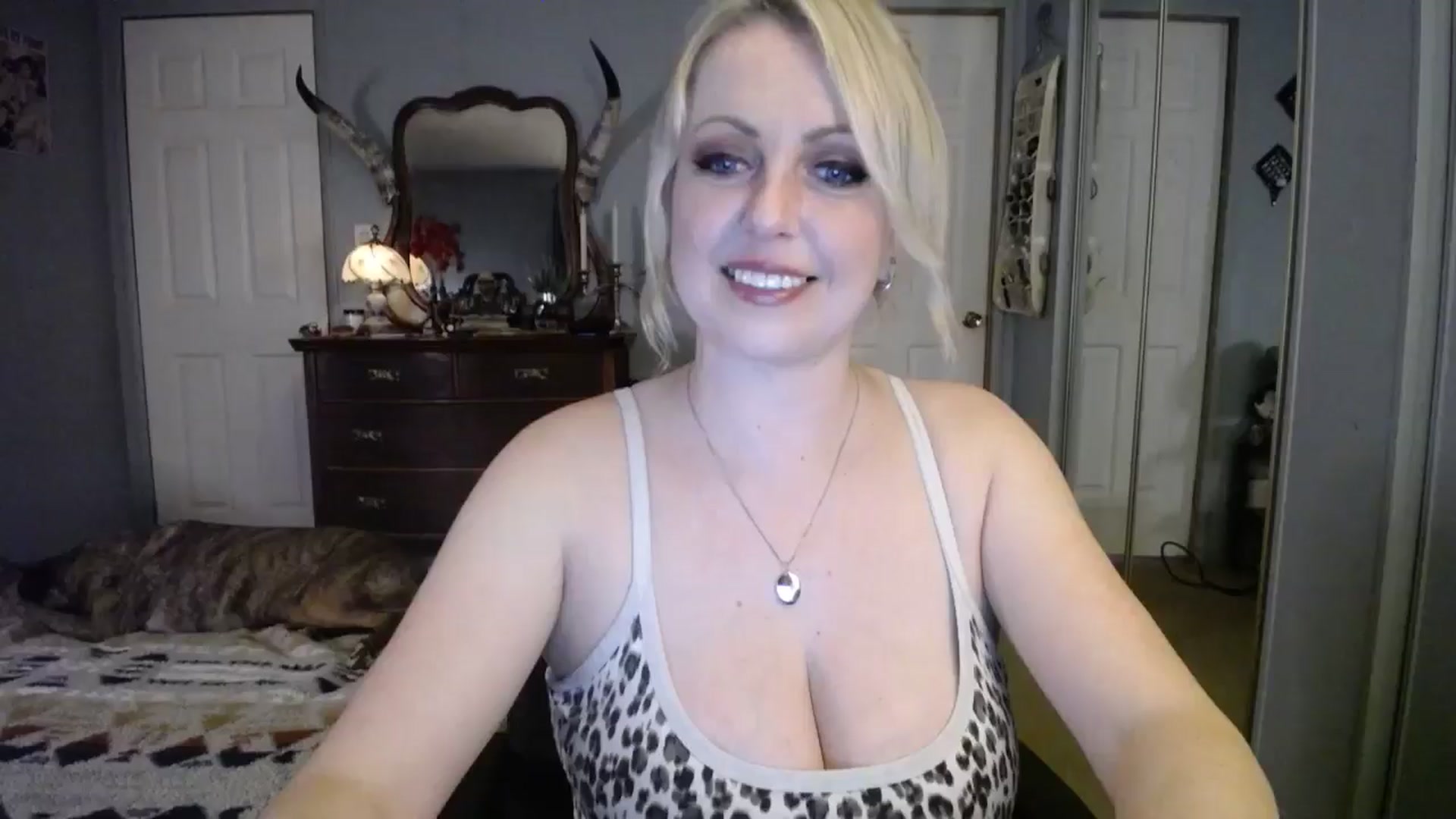 Gallery image thumbnail from Classic_Daisy's myfreecams stream on, 01/31/2025, 21:53 image 19 of 20