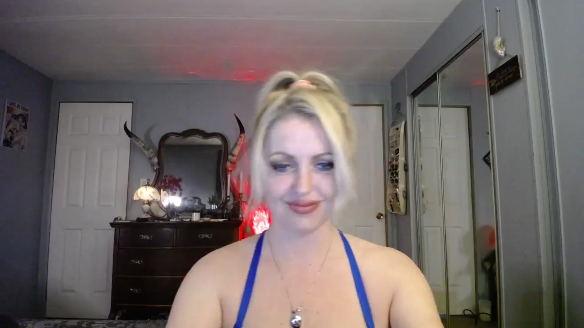 Gallery image thumbnail from Classic_Daisy's myfreecams stream on, 02/15/2025, 23:19 image 12 of 20