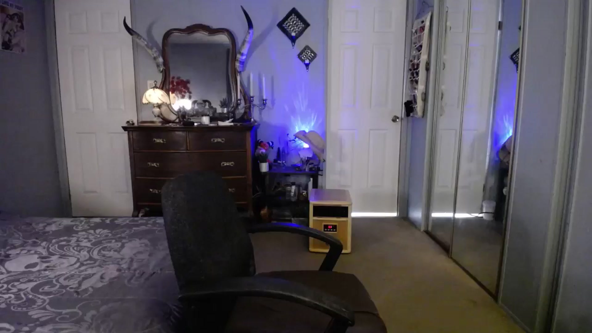 Gallery image thumbnail from Classic_Daisy's myfreecams stream on, 02/17/2025, 20:06 image 12 of 20