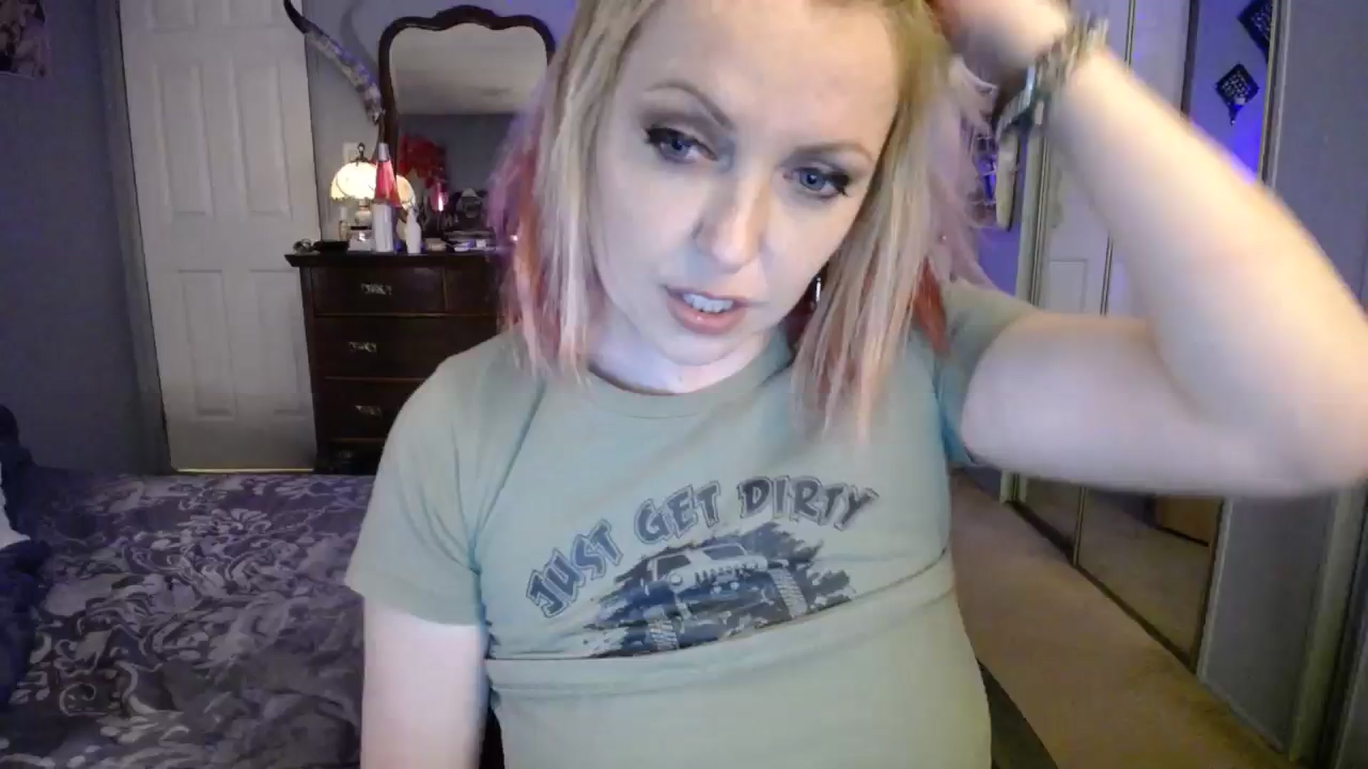 Gallery image thumbnail from Classic_Daisy's myfreecams stream on, 02/26/2025, 01:02 image 6 of 20
