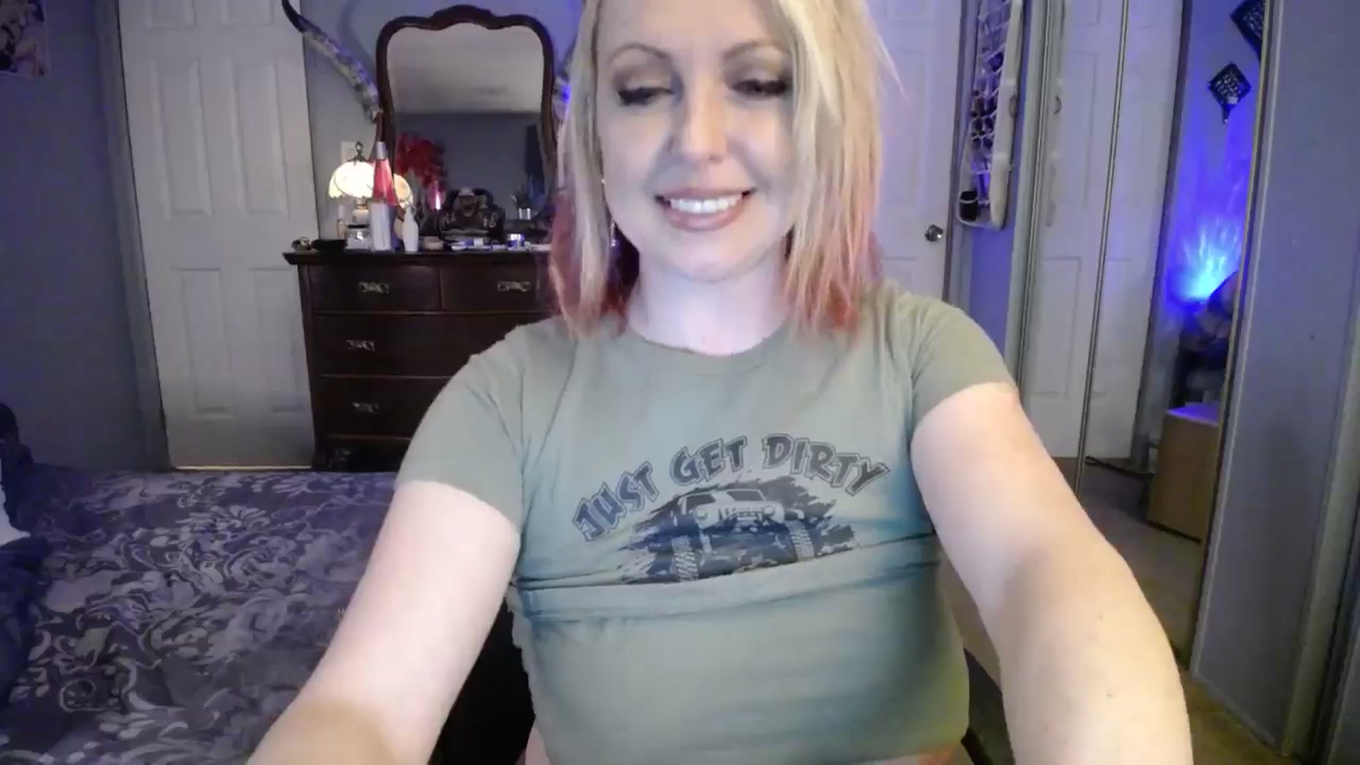 Gallery image thumbnail from Classic_Daisy's myfreecams stream on, 02/26/2025, 01:02 image 7 of 20
