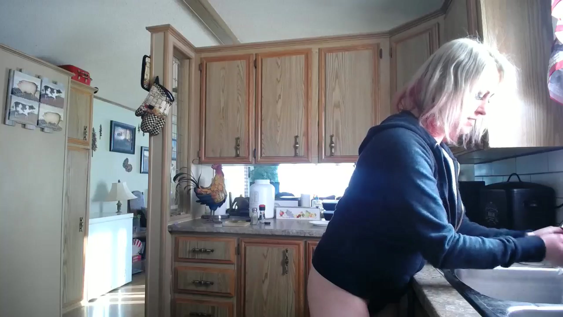 Gallery image thumbnail from Classic_Daisy's myfreecams stream on, 03/01/2025, 23:32 image 7 of 20