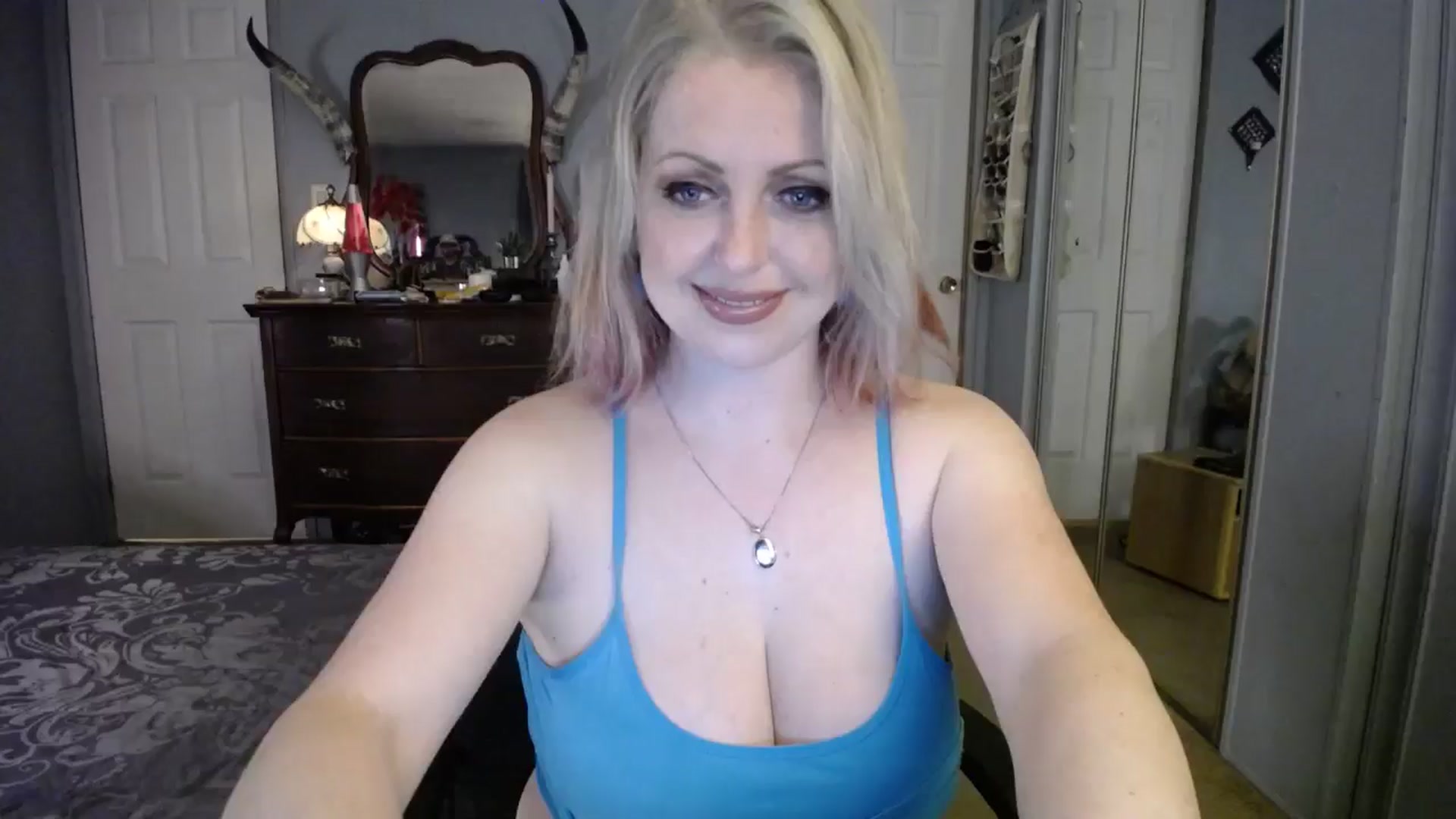 Gallery image thumbnail from Classic_Daisy's myfreecams stream on, 03/05/2025, 01:56 image 11 of 20