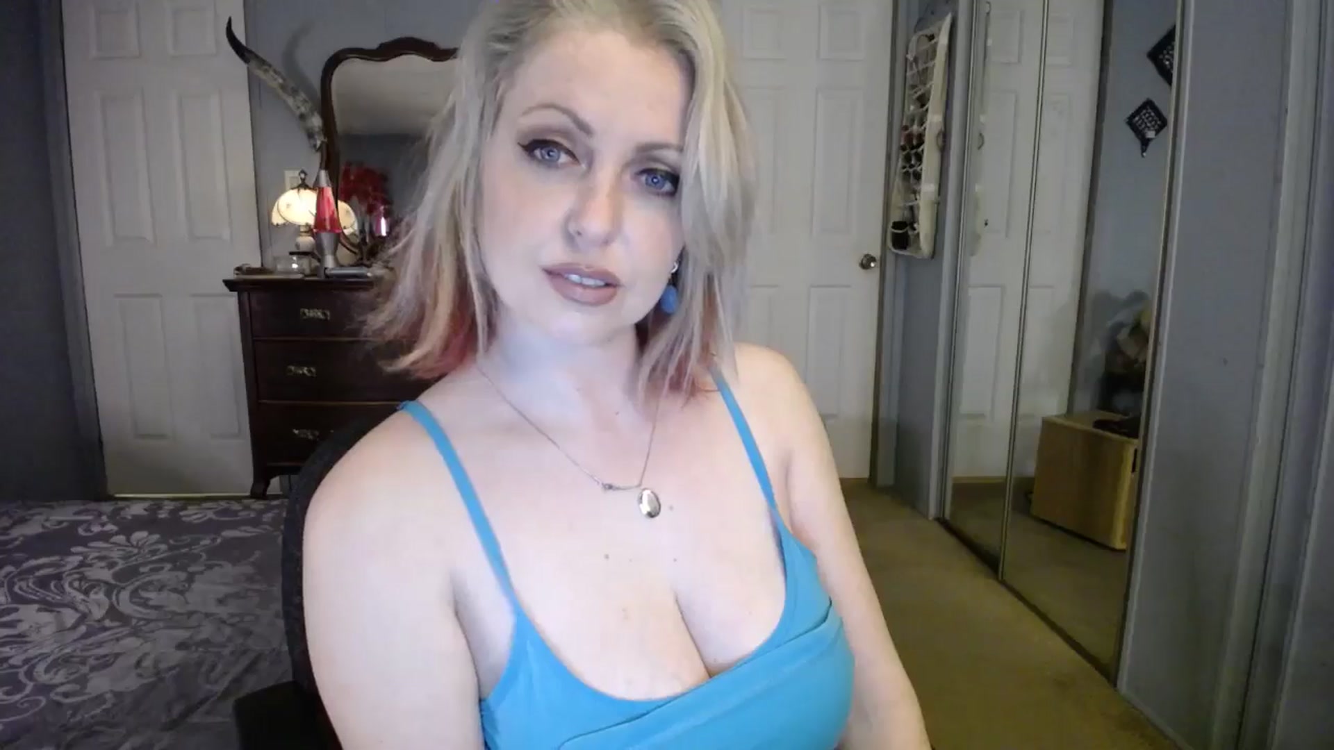 Gallery image thumbnail from Classic_Daisy's myfreecams stream on, 03/05/2025, 01:56 image 7 of 20