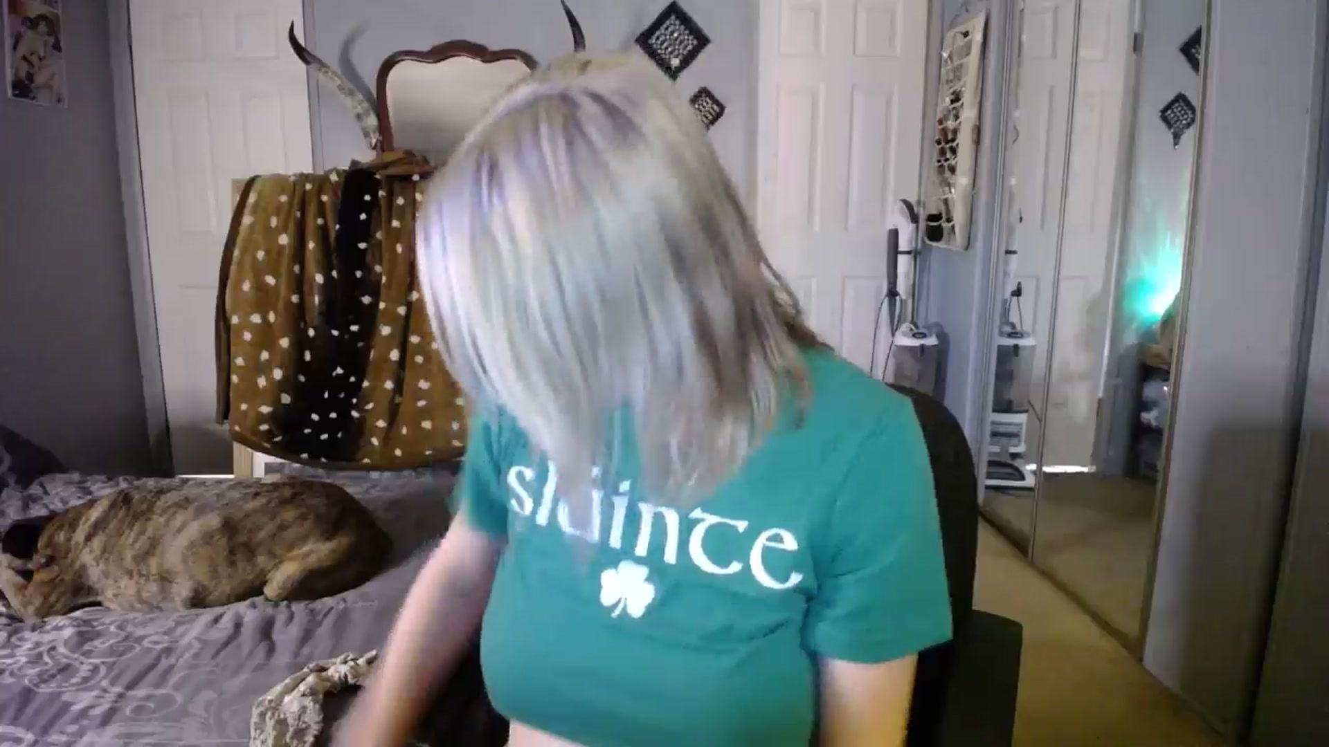 Gallery image thumbnail from Classic_Daisy's myfreecams stream on, 03/17/2025, 20:48 image 14 of 20