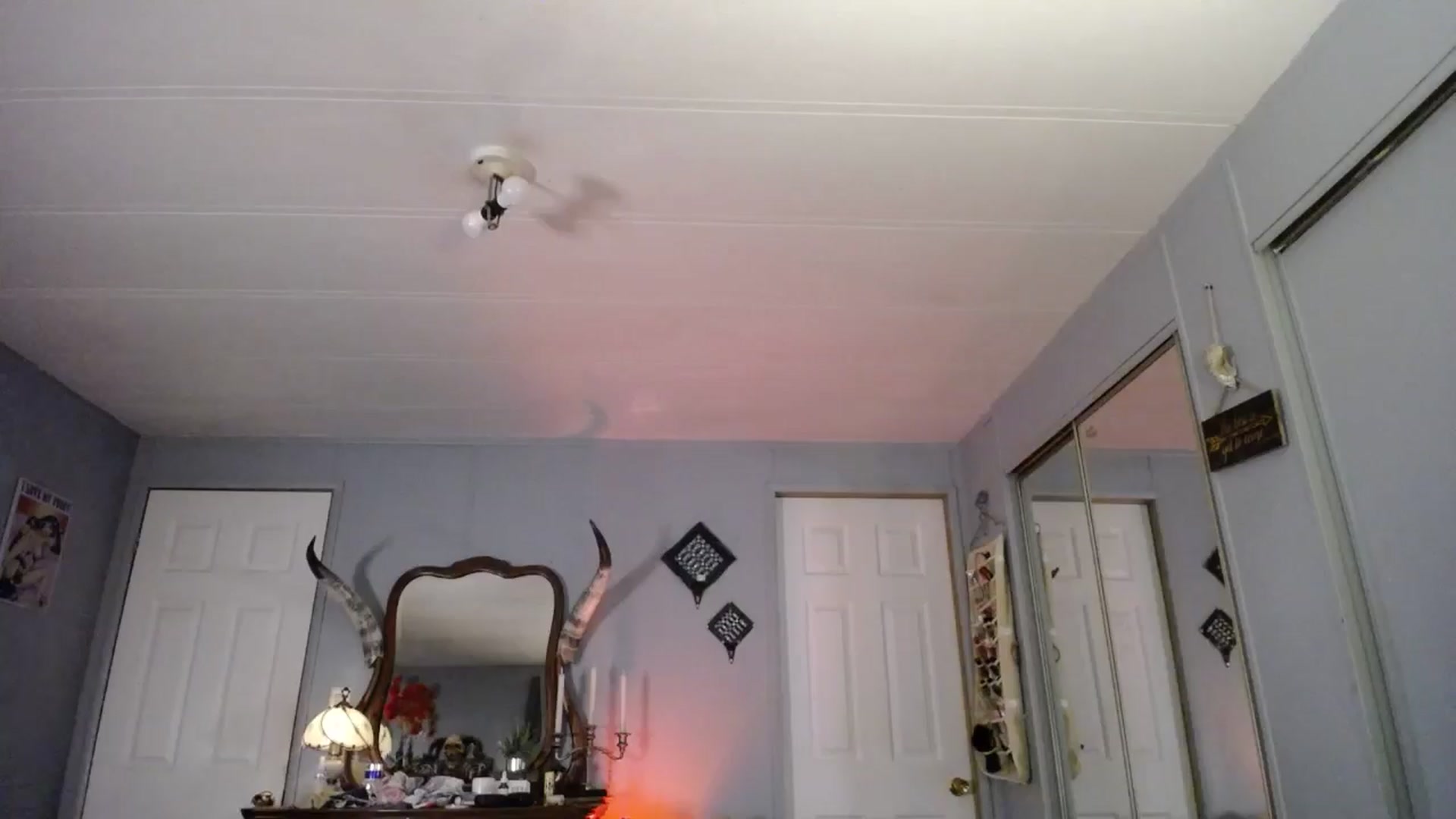 Gallery image thumbnail from Classic_Daisy's myfreecams stream on, 03/22/2025, 02:46 image 12 of 20
