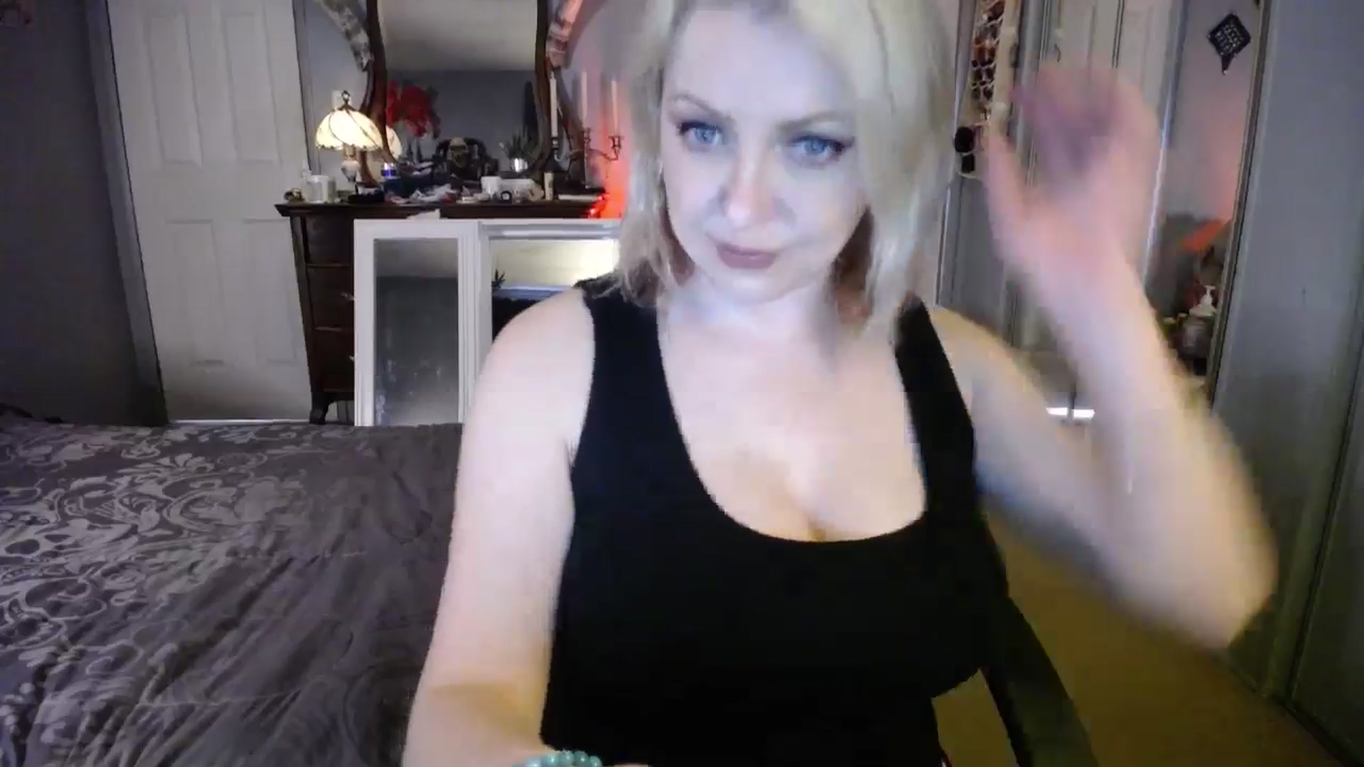 Gallery image thumbnail from Classic_Daisy's myfreecams stream on, 03/22/2025, 21:09 image 11 of 20