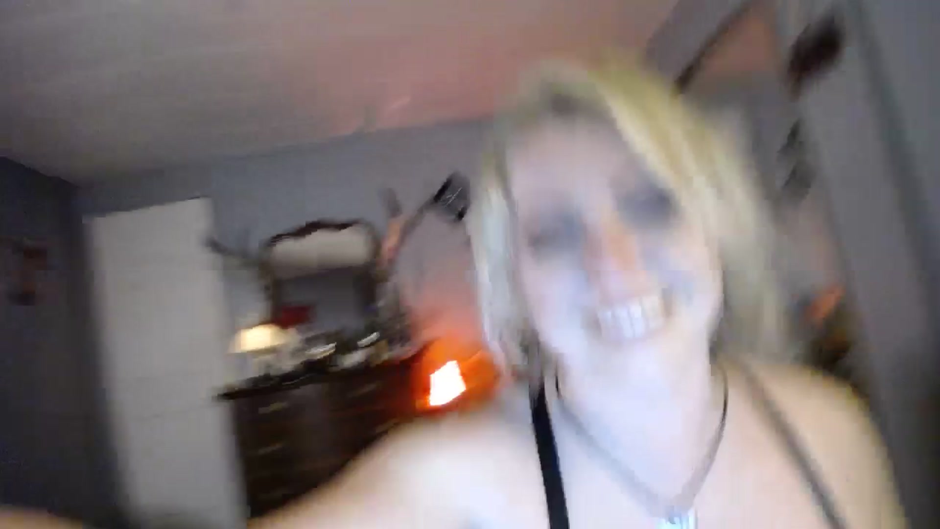 Gallery image thumbnail from Classic_Daisy's myfreecams stream on, 03/27/2025, 22:29 image 15 of 20