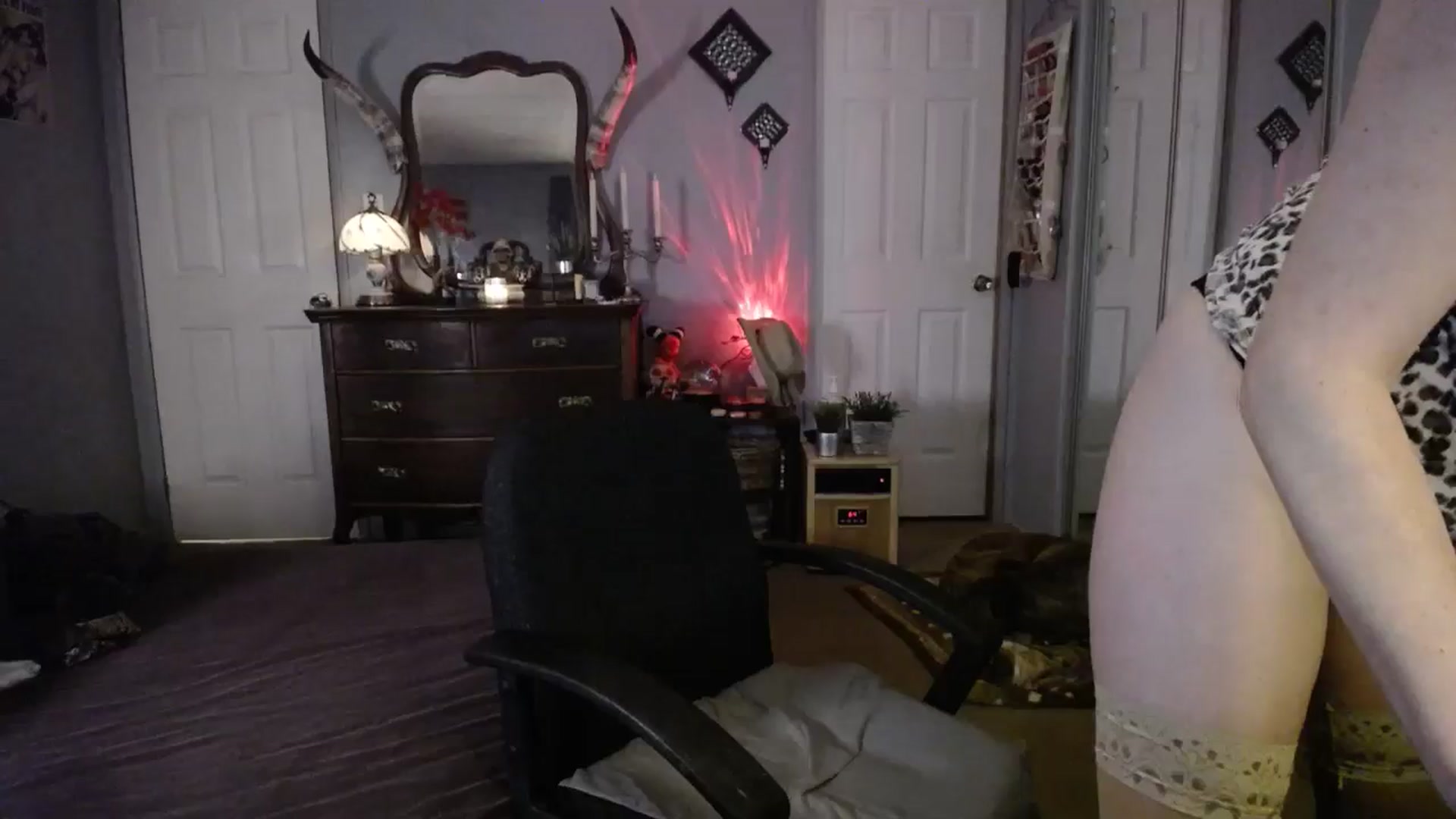 Gallery image thumbnail from Classic_Daisy's myfreecams stream on, 03/30/2025, 02:24 image 18 of 20