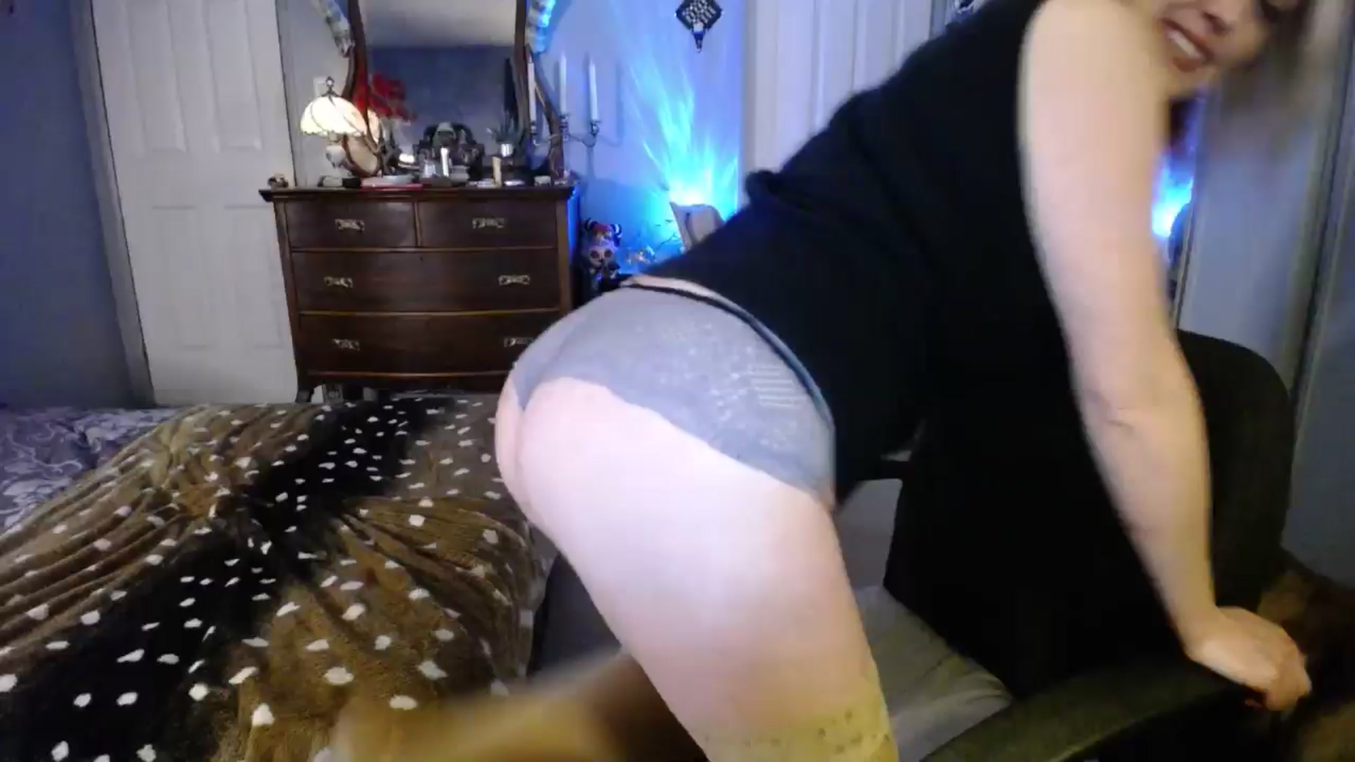 Gallery image thumbnail from Classic_Daisy's myfreecams stream on, 04/07/2025, 20:11 image 7 of 20