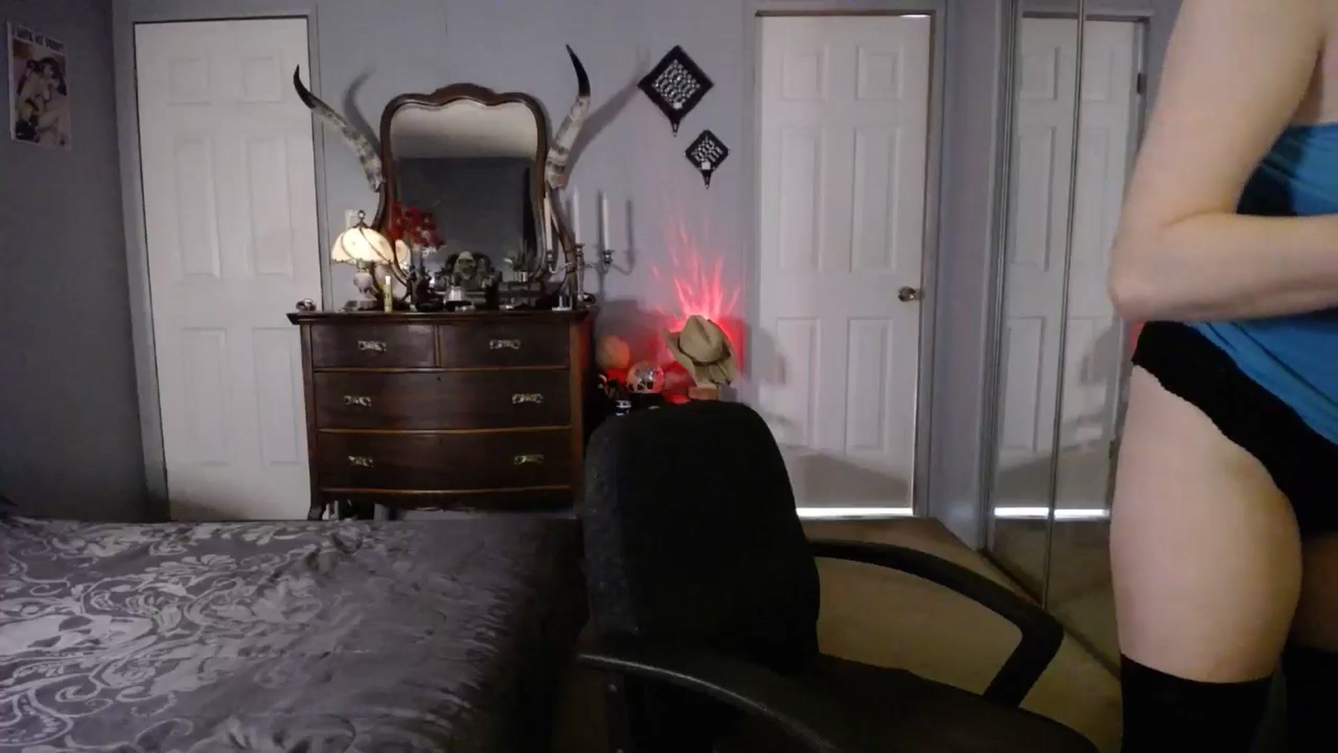Gallery image thumbnail from Classic_Daisy's myfreecams stream on, 04/28/2025, 22:23 image 8 of 20