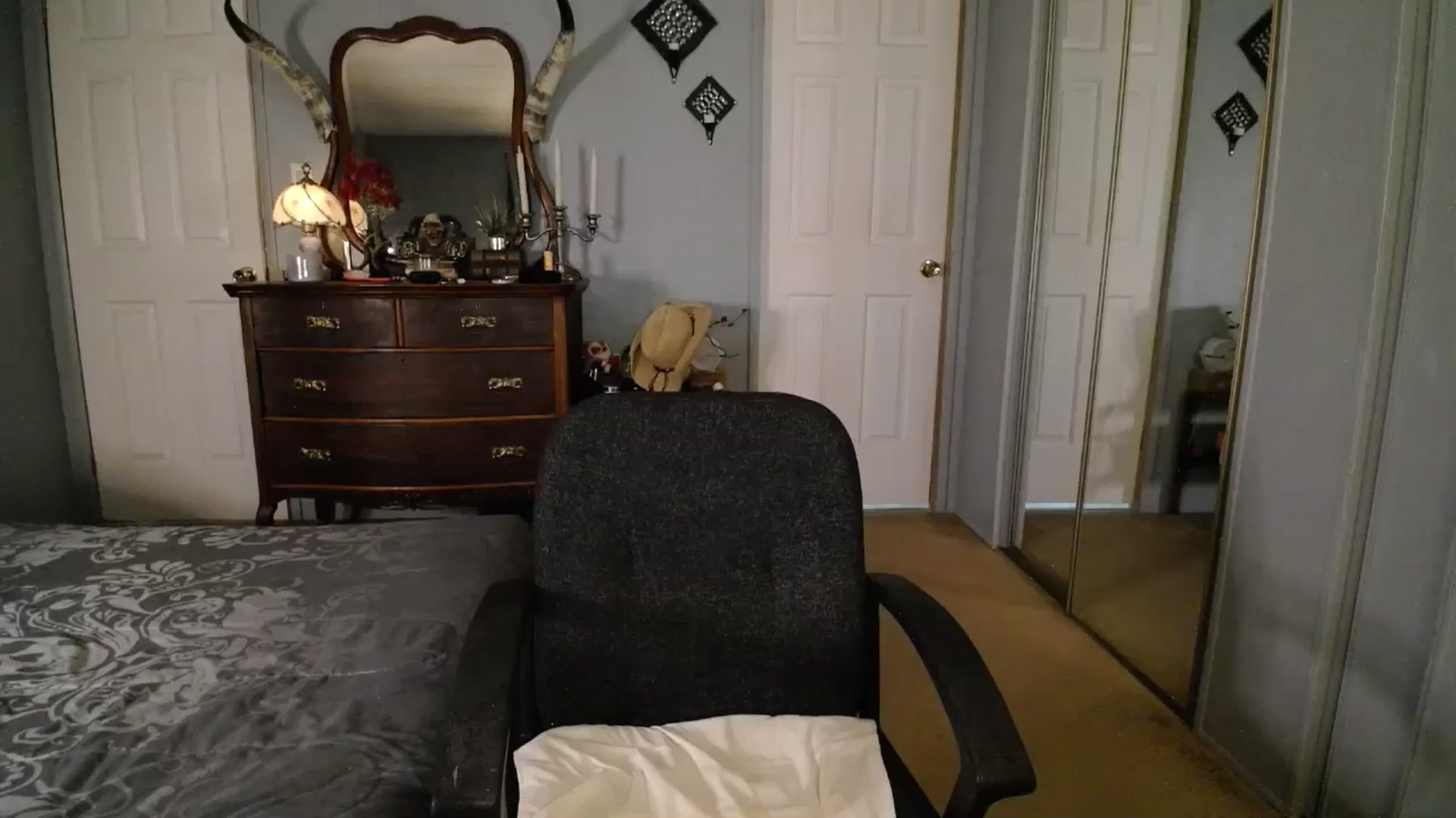 Gallery image thumbnail from Classic_Daisy's myfreecams stream on, 05/27/2025, 22:23 image 3 of 20