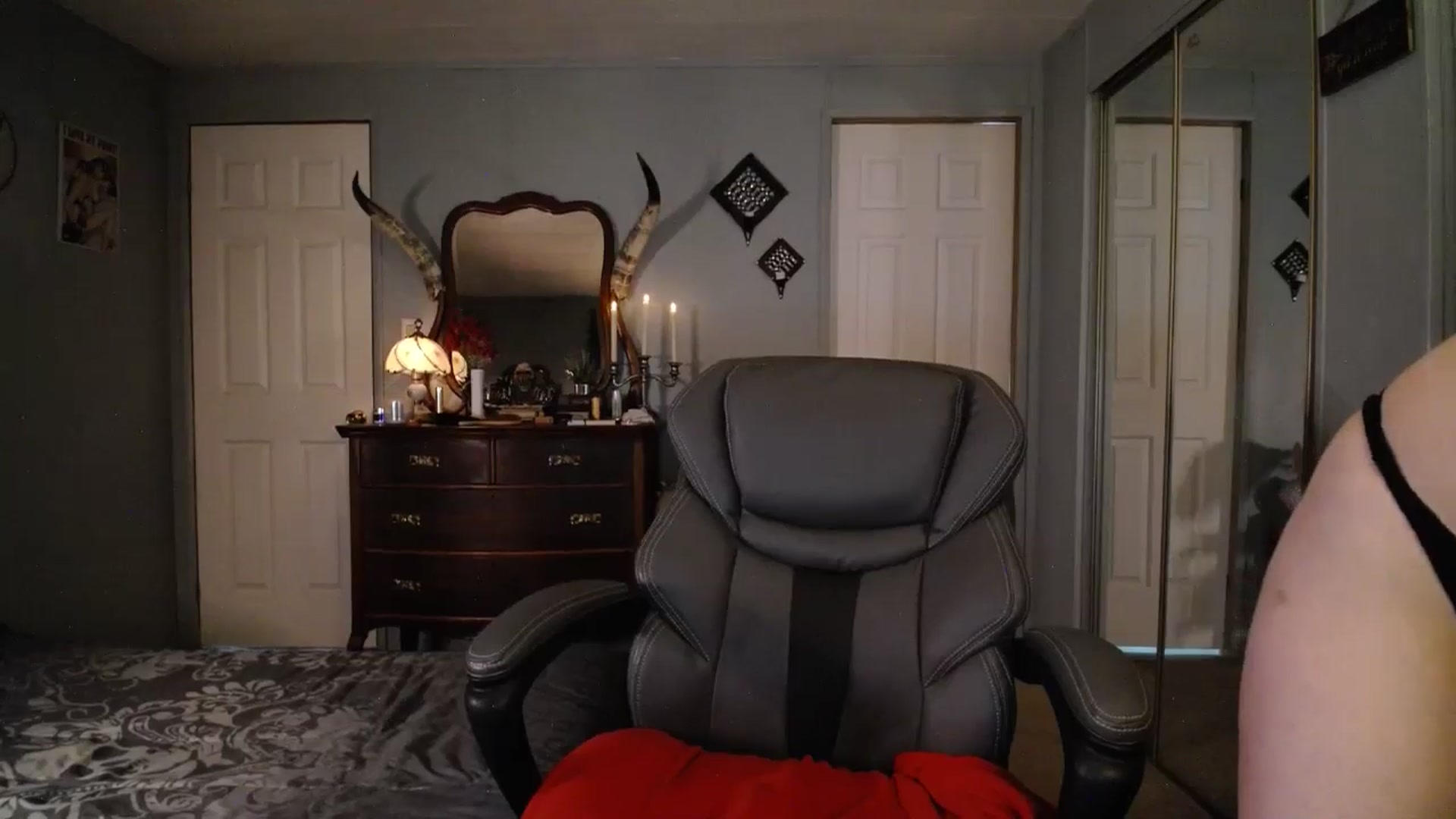 Gallery image thumbnail from Classic_Daisy's myfreecams stream on, 07/06/2025, 16:25 image 3 of 20