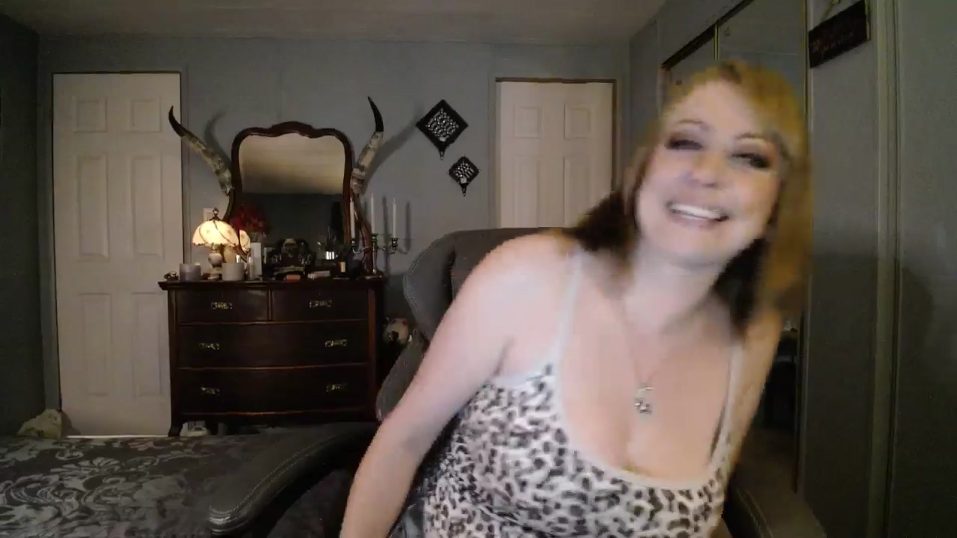 Gallery image thumbnail from Classic_Daisy's myfreecams stream on, 07/14/2025, 18:20 image 3 of 20