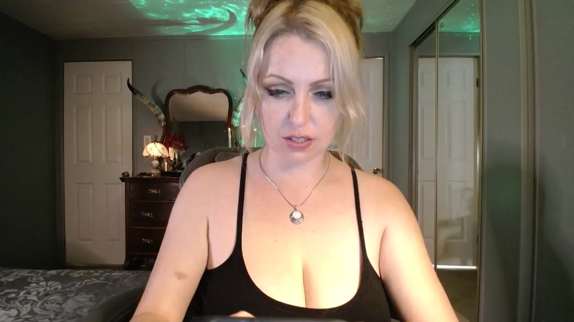 Gallery image thumbnail from Classic_Daisy's myfreecams stream on, 09/01/2025, 23:33 image 7 of 20