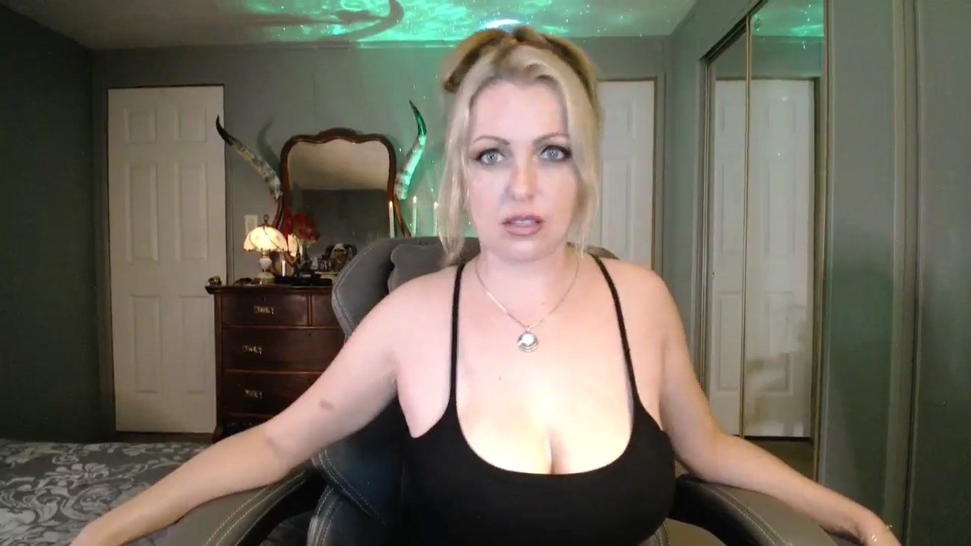 Gallery image thumbnail from Classic_Daisy's myfreecams stream on, 09/02/2025, 24:22 image 14 of 20