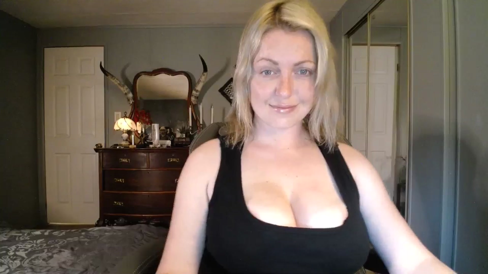 Gallery image thumbnail from Classic_Daisy's myfreecams stream on, 09/09/2025, 22:59 image 7 of 20