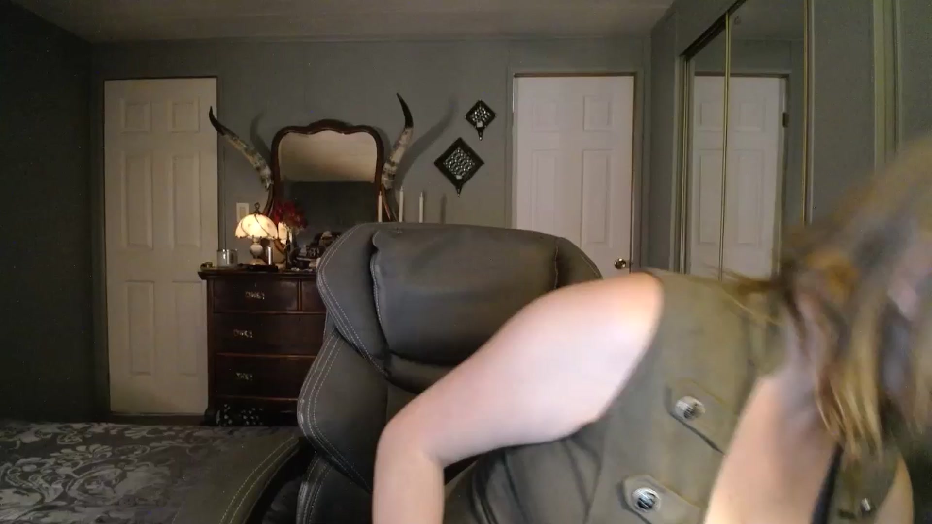 Gallery image thumbnail from Classic_Daisy's myfreecams stream on, 09/15/2025, 22:32 image 13 of 20