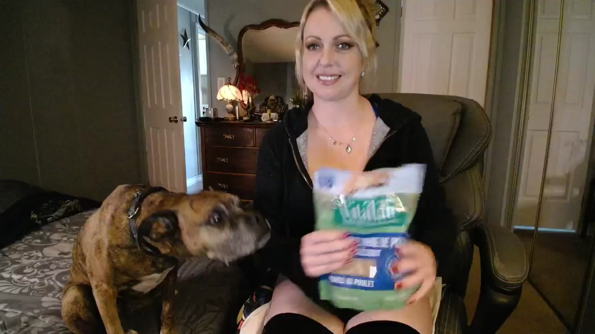Gallery image thumbnail from Classic_Daisy's myfreecams stream on, 09/20/2025, 17:07 image 4 of 20