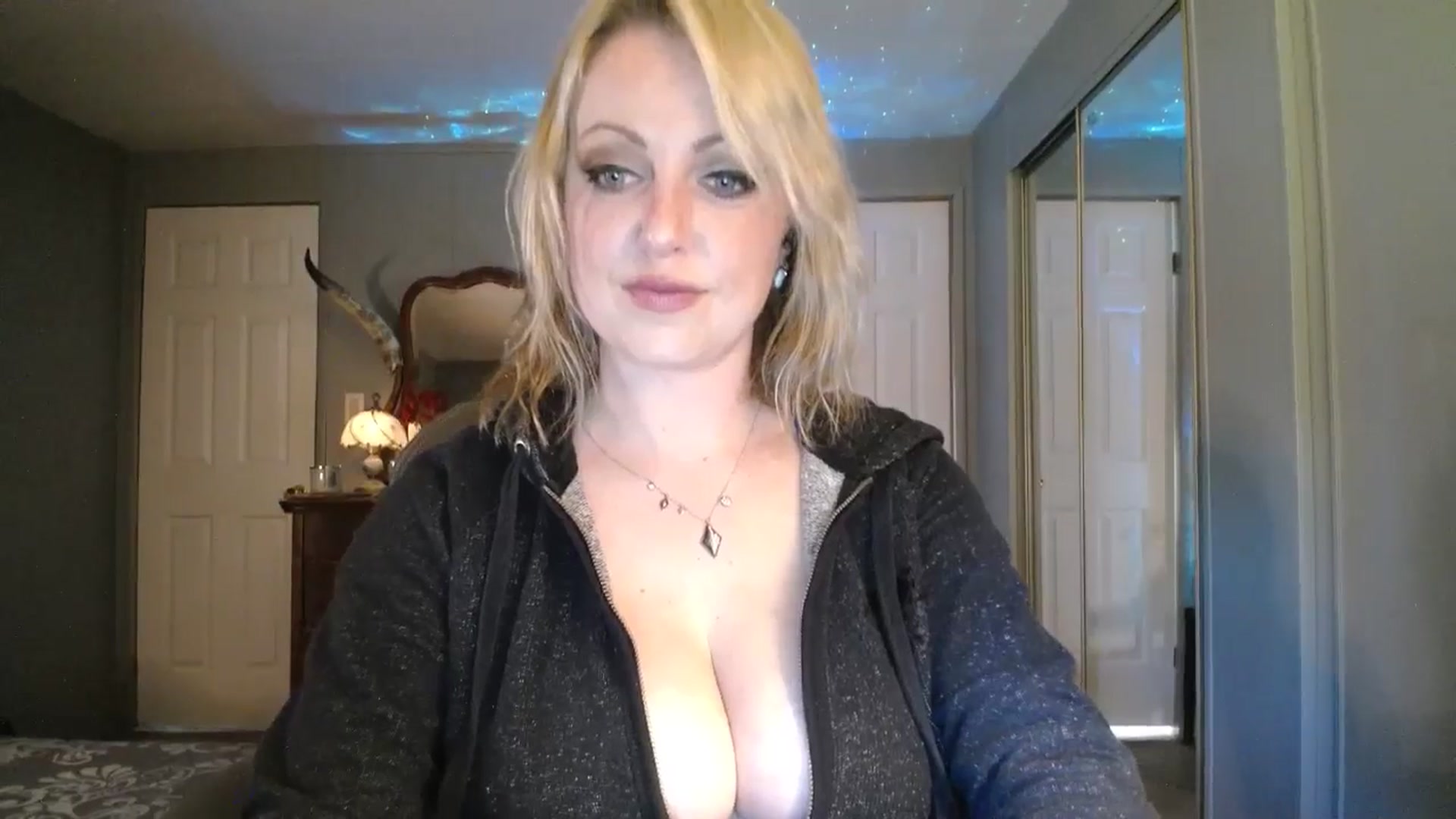 Gallery image thumbnail from Classic_Daisy's myfreecams stream on, 09/20/2025, 20:43 image 2 of 20