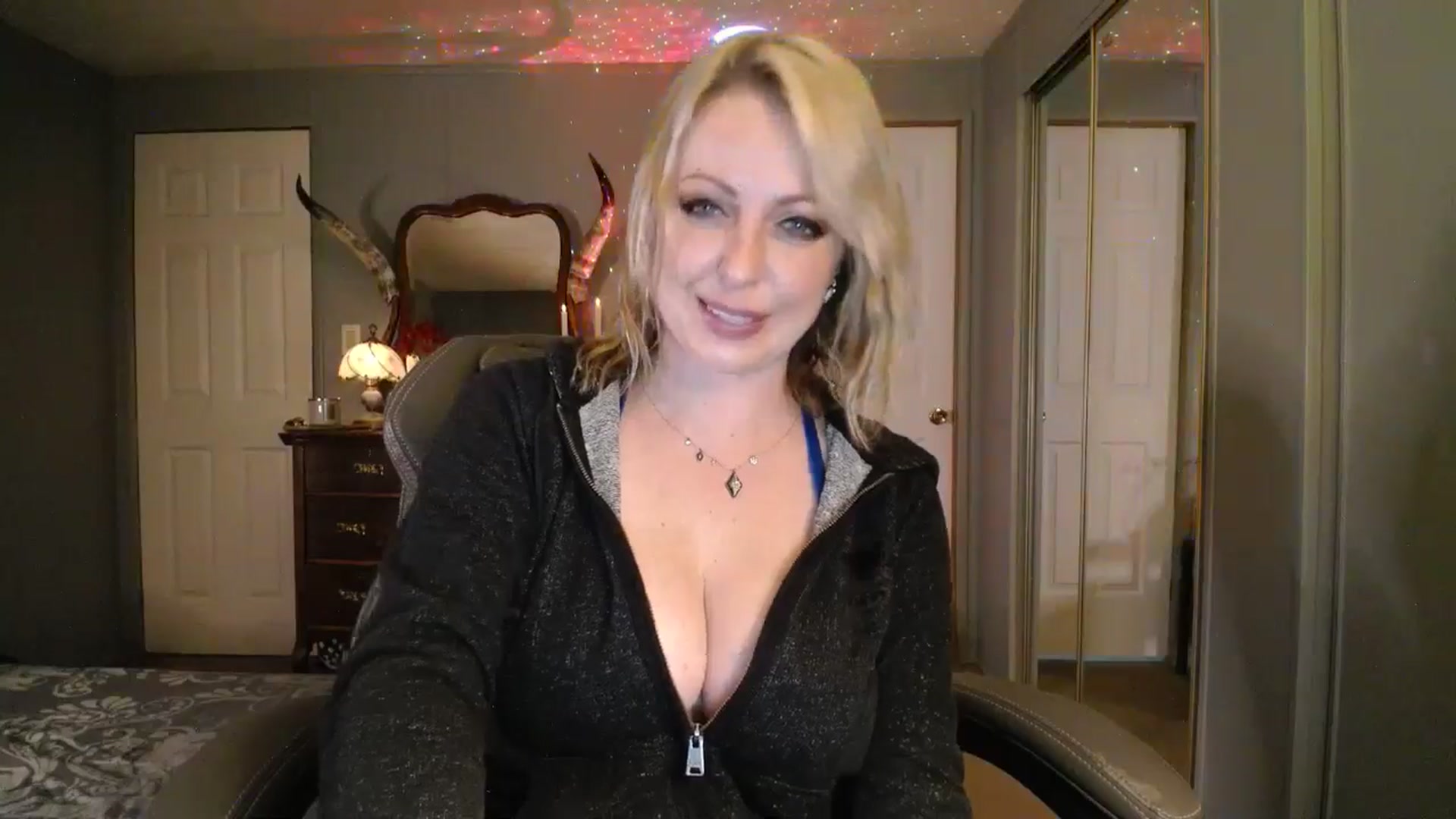 Gallery image thumbnail from Classic_Daisy's myfreecams stream on, 09/20/2025, 23:08 image 12 of 20