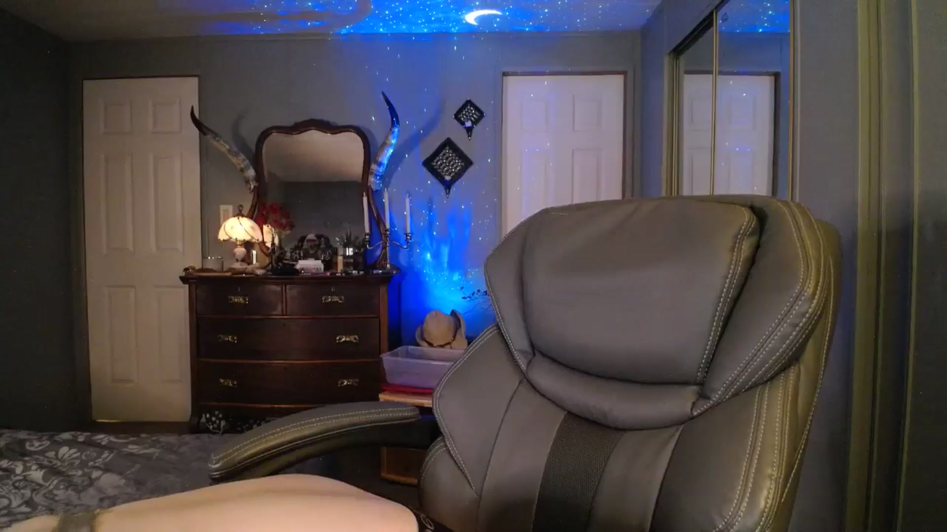 Gallery image thumbnail from Classic_Daisy's myfreecams stream on, 09/27/2025, 23:42 image 15 of 20