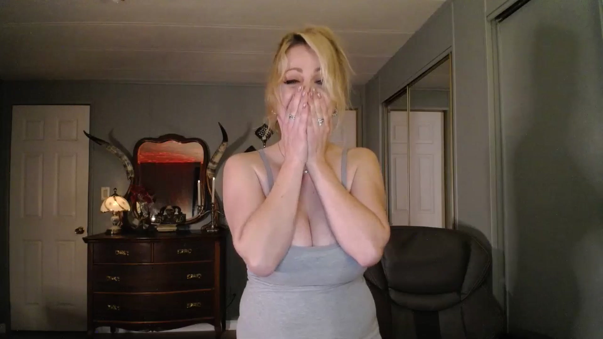 Gallery image thumbnail from Classic_Daisy's myfreecams stream on, 10/14/2025, 22:49 image 19 of 20