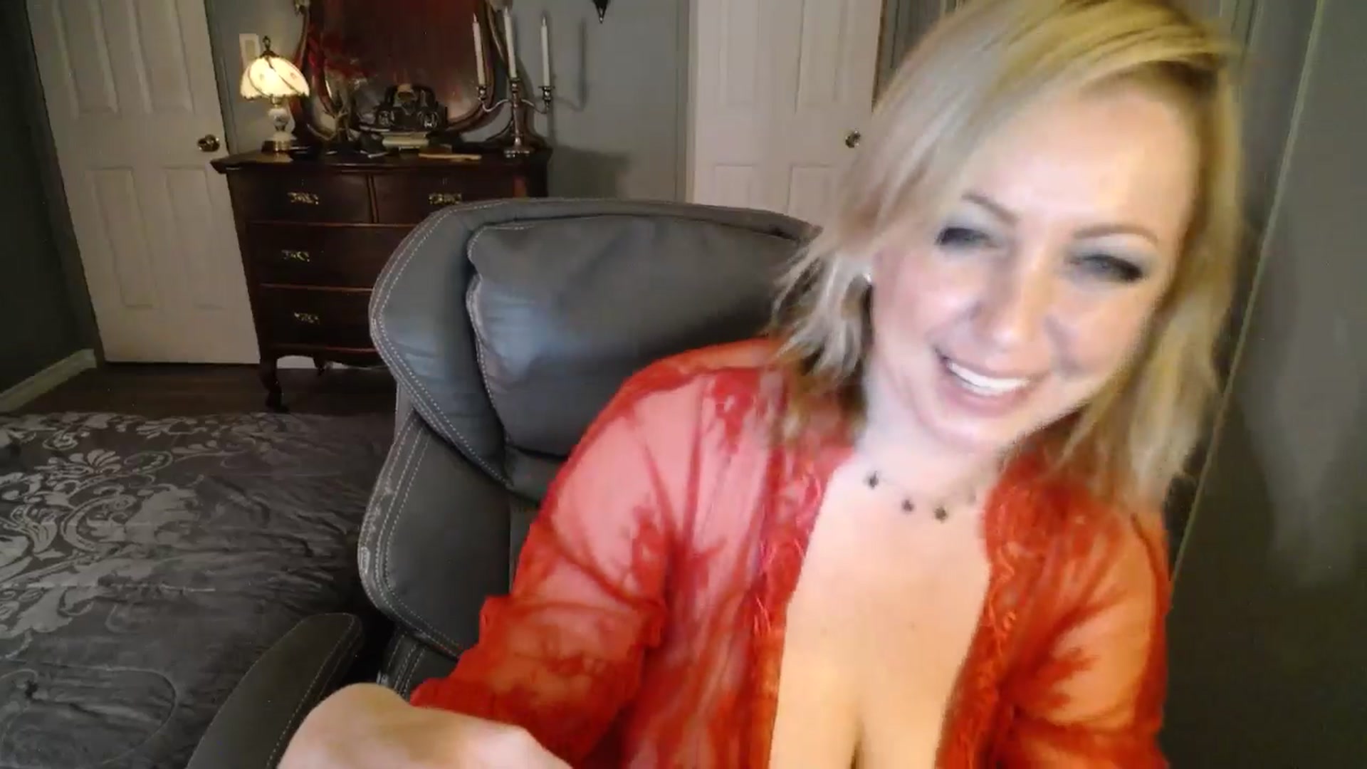 Gallery image thumbnail from Classic_Daisy's myfreecams stream on, 11/03/2025, 23:02 image 19 of 20