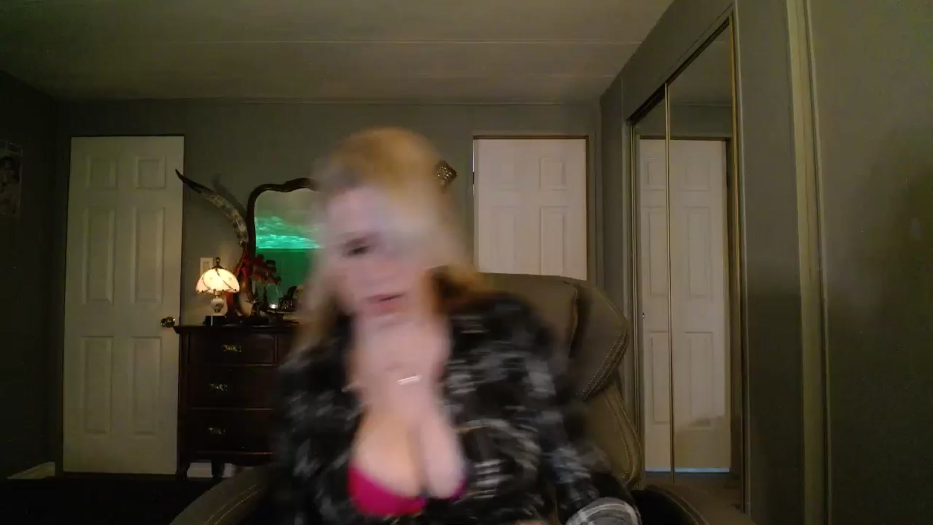 Gallery image thumbnail from Classic_Daisy's myfreecams stream on, 12/17/2025, 19:25 image 1 of 20