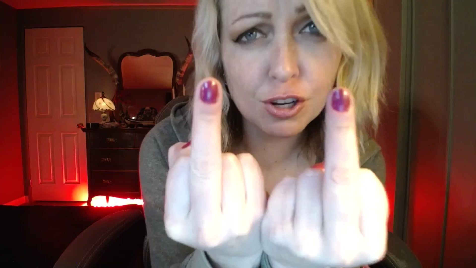 Gallery image thumbnail from Classic_Daisy's myfreecams stream on, 01/02/2026, 02:39 image 7 of 20