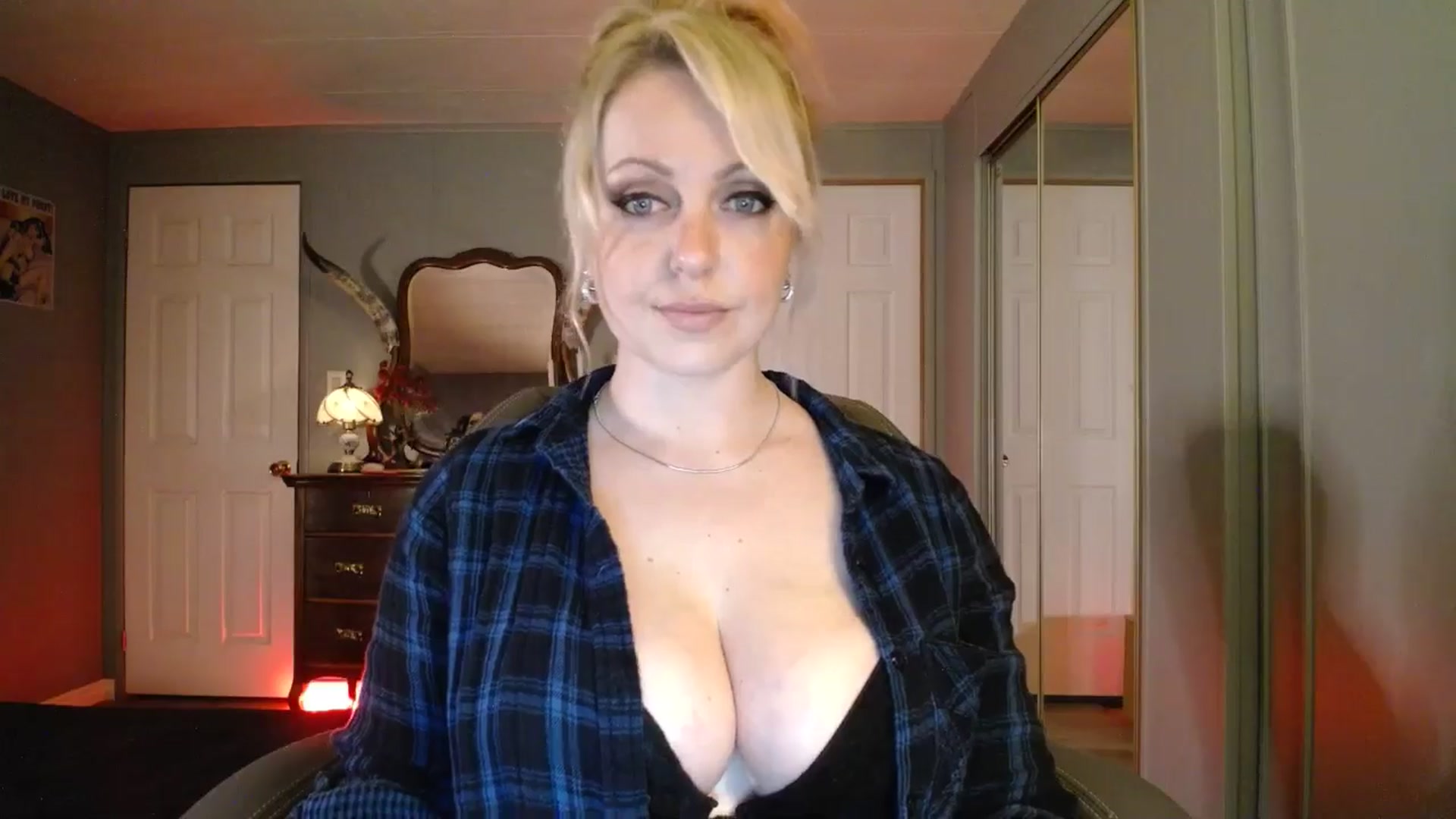 Gallery image thumbnail from Classic_Daisy's myfreecams stream on, 01/14/2026, 20:47 image 16 of 20