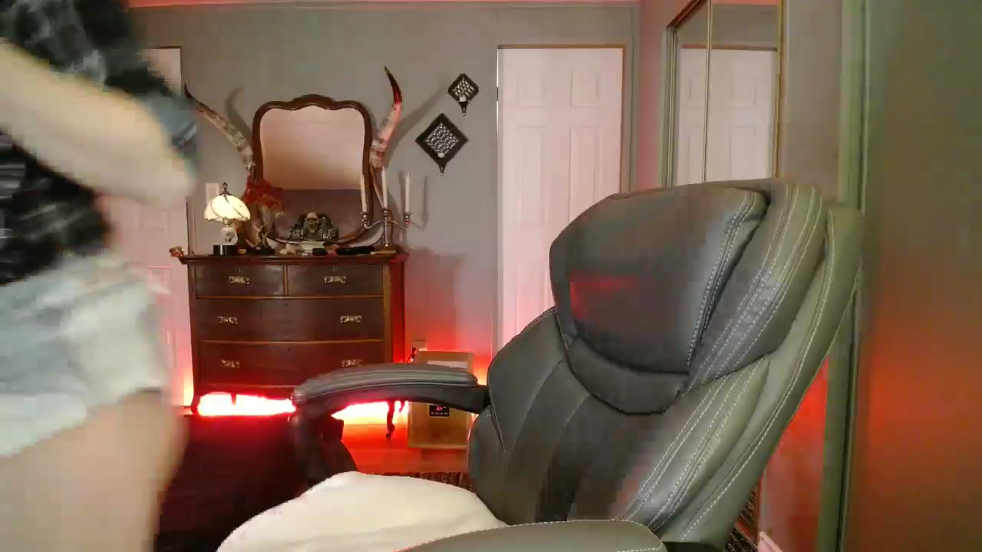 Gallery image thumbnail from Classic_Daisy's myfreecams stream on, 01/28/2026, 16:01 image 11 of 20