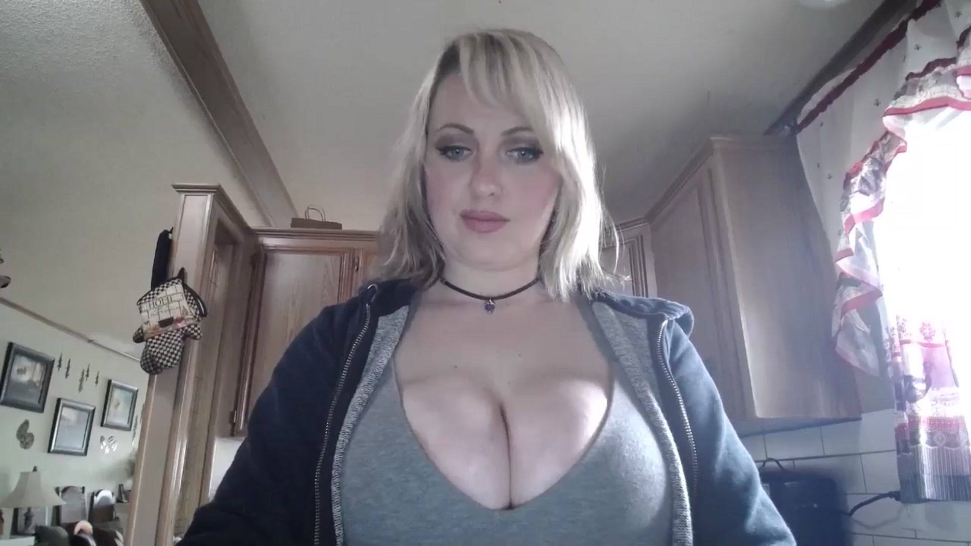 Gallery image thumbnail from Classic_Daisy's myfreecams stream on, 03/11/2026, 17:30 image 10 of 20