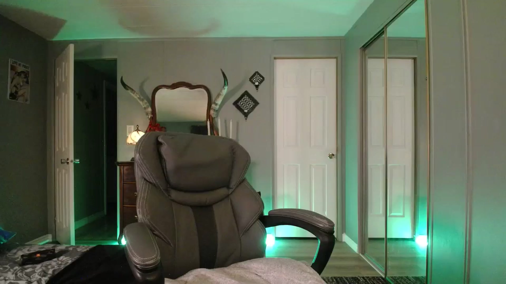 Gallery image thumbnail from Classic_Daisy's myfreecams stream on, 03/22/2026, 02:17 image 4 of 20