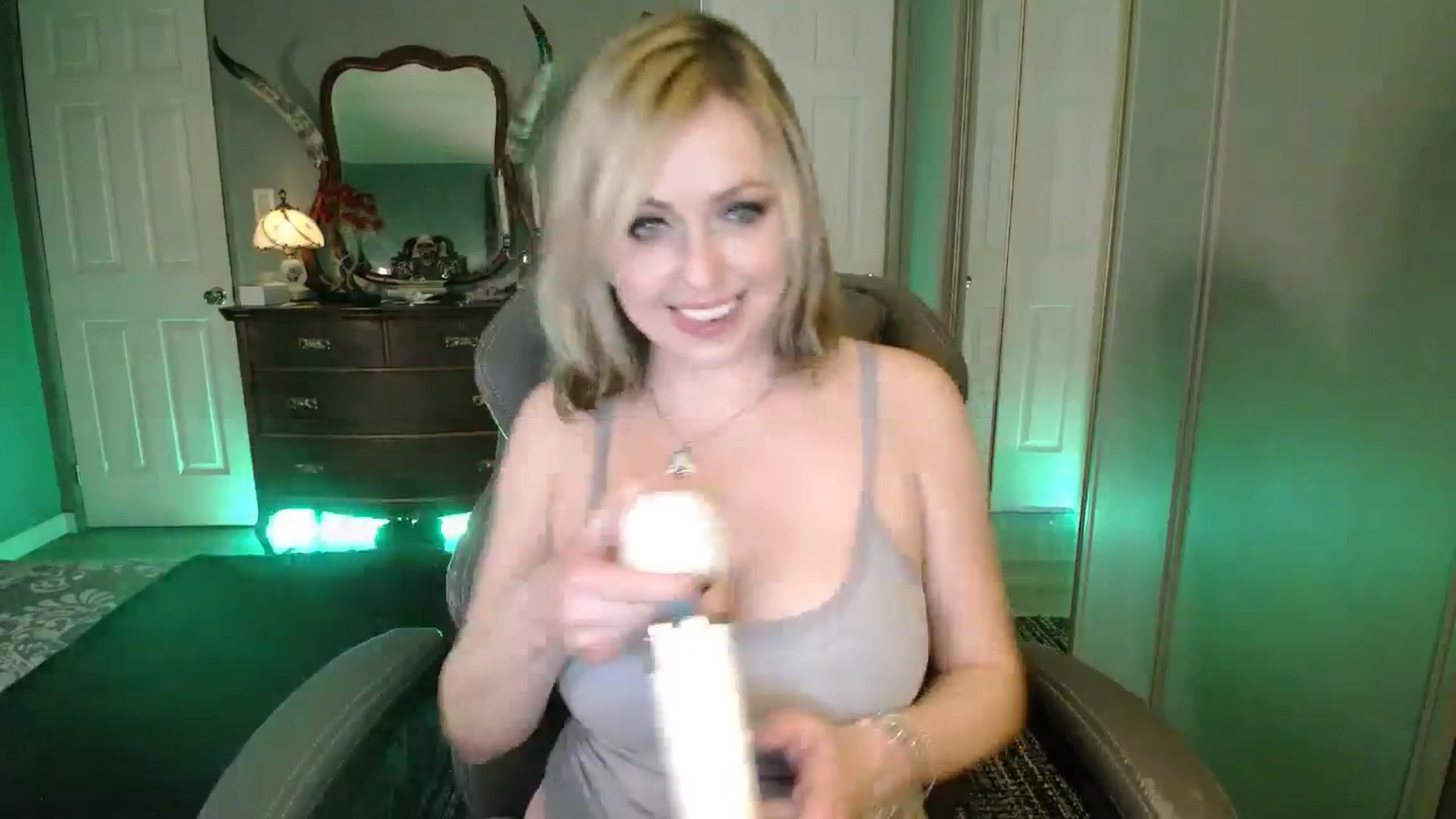 Gallery image thumbnail from Classic_Daisy's myfreecams stream on, 03/26/2026, 19:06 image 5 of 20