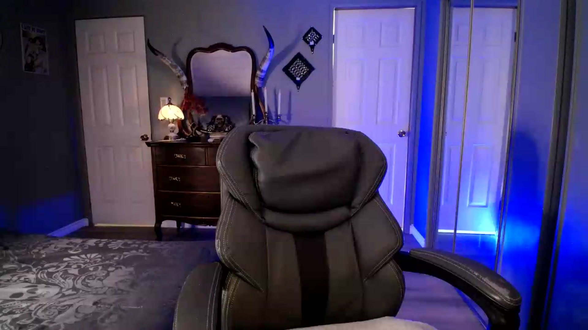 Gallery image thumbnail from Classic_Daisy's myfreecams stream on, 07/07/2026, 20:44 image 3 of 20