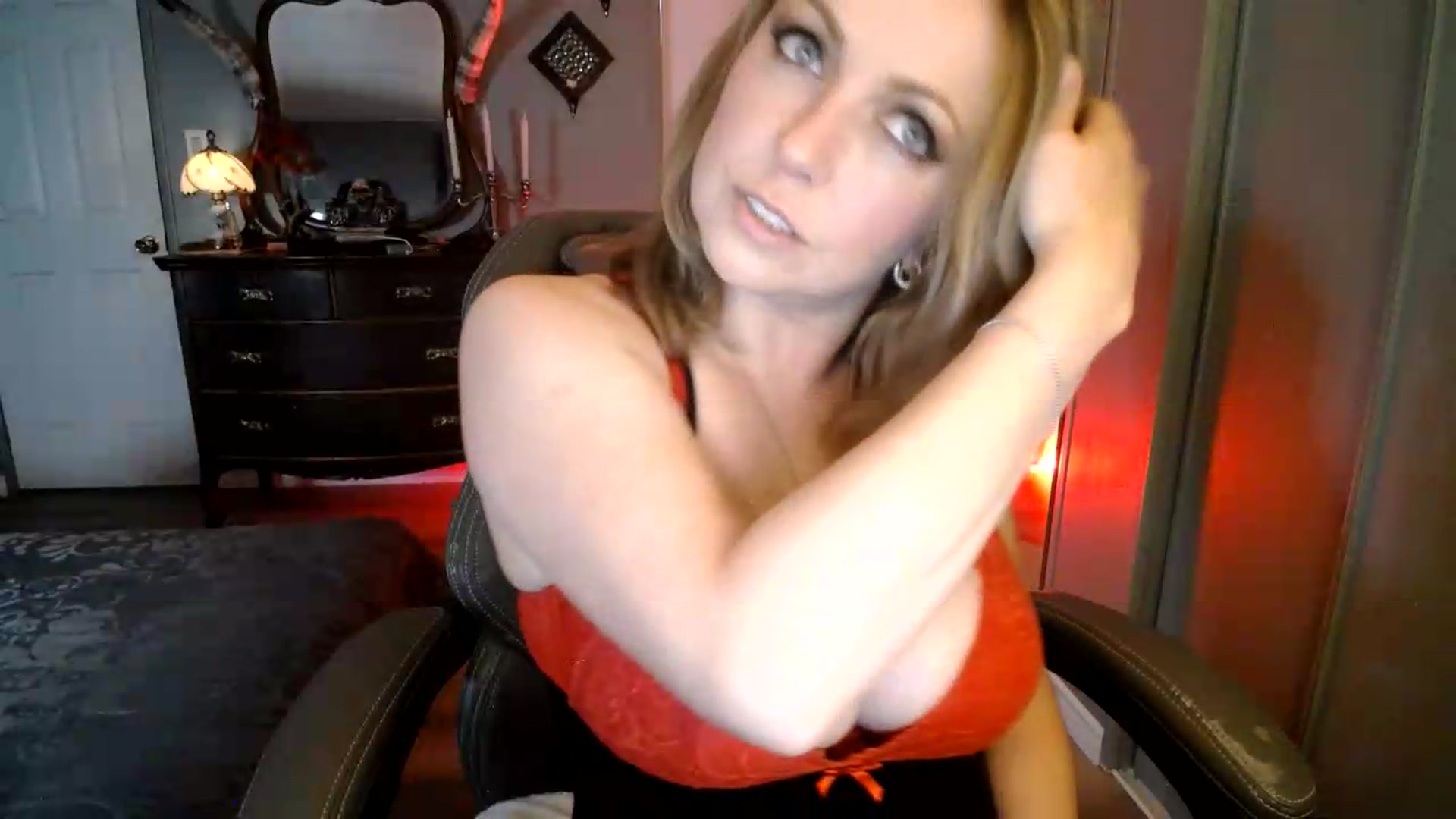Gallery image thumbnail from Classic_Daisy's myfreecams stream on, 08/08/2026, 22:40 image 8 of 20