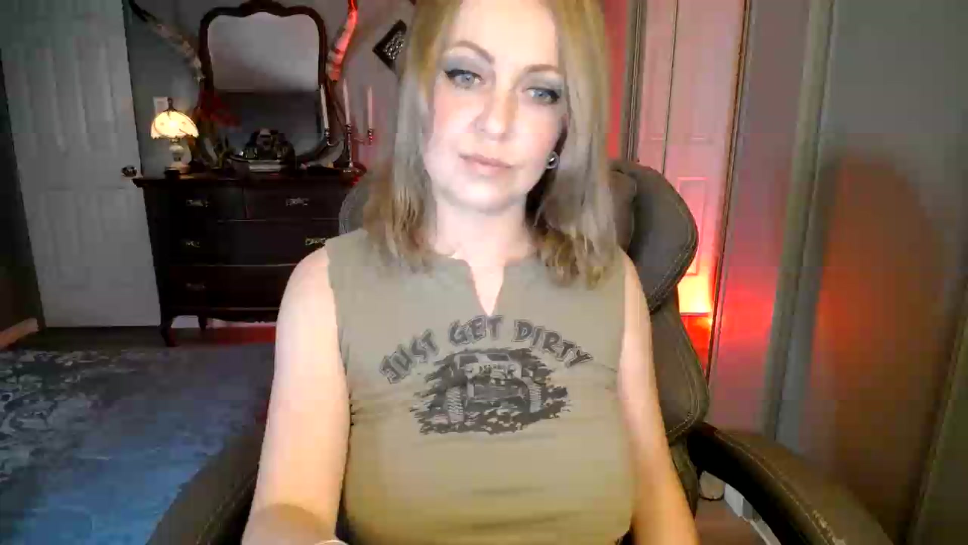 Gallery image thumbnail from Classic_Daisy's myfreecams stream on, 08/12/2026, 14:42 image 7 of 20