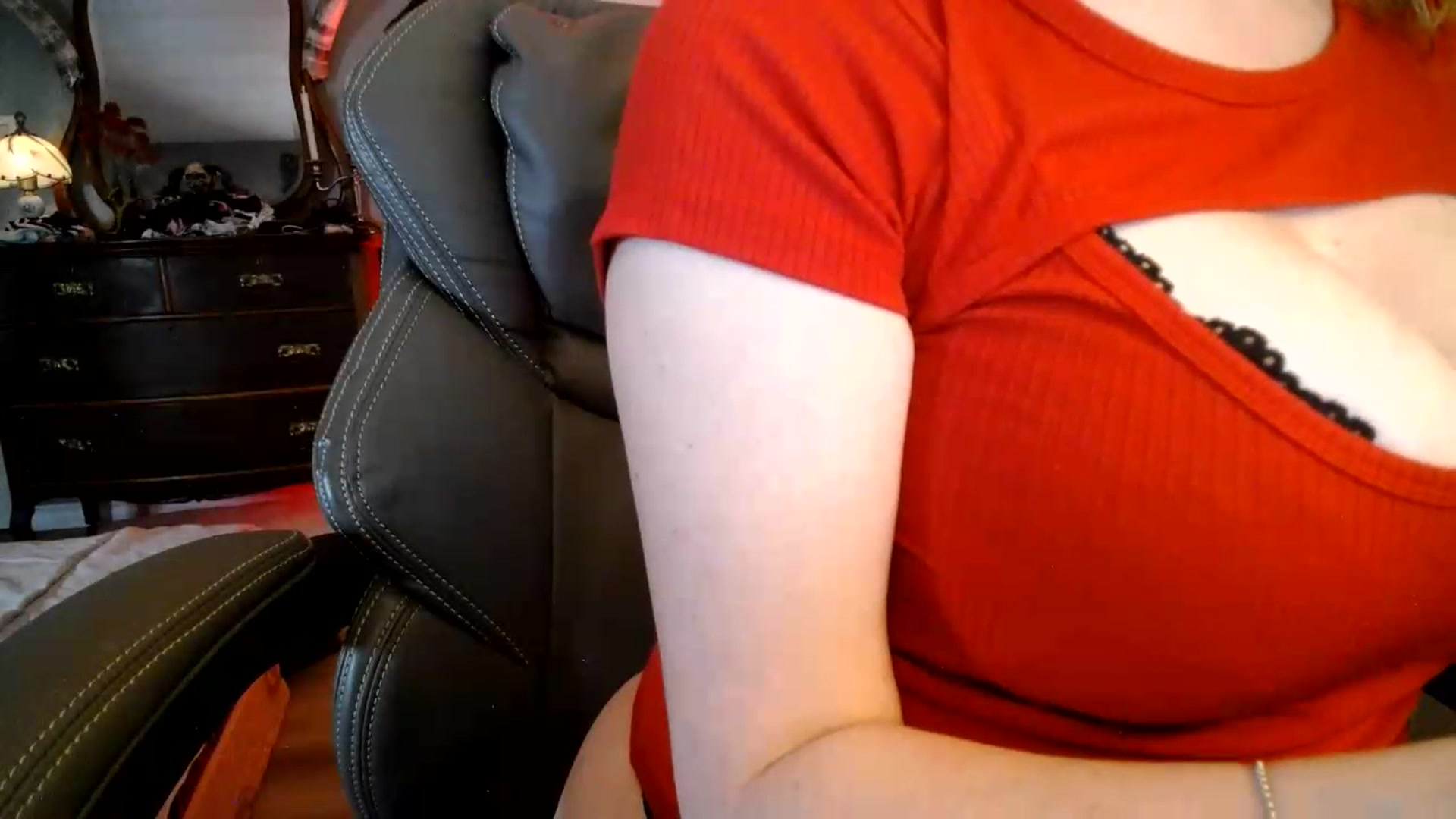 Gallery image thumbnail from Classic_Daisy's myfreecams stream on, 08/18/2026, 19:57 image 5 of 20