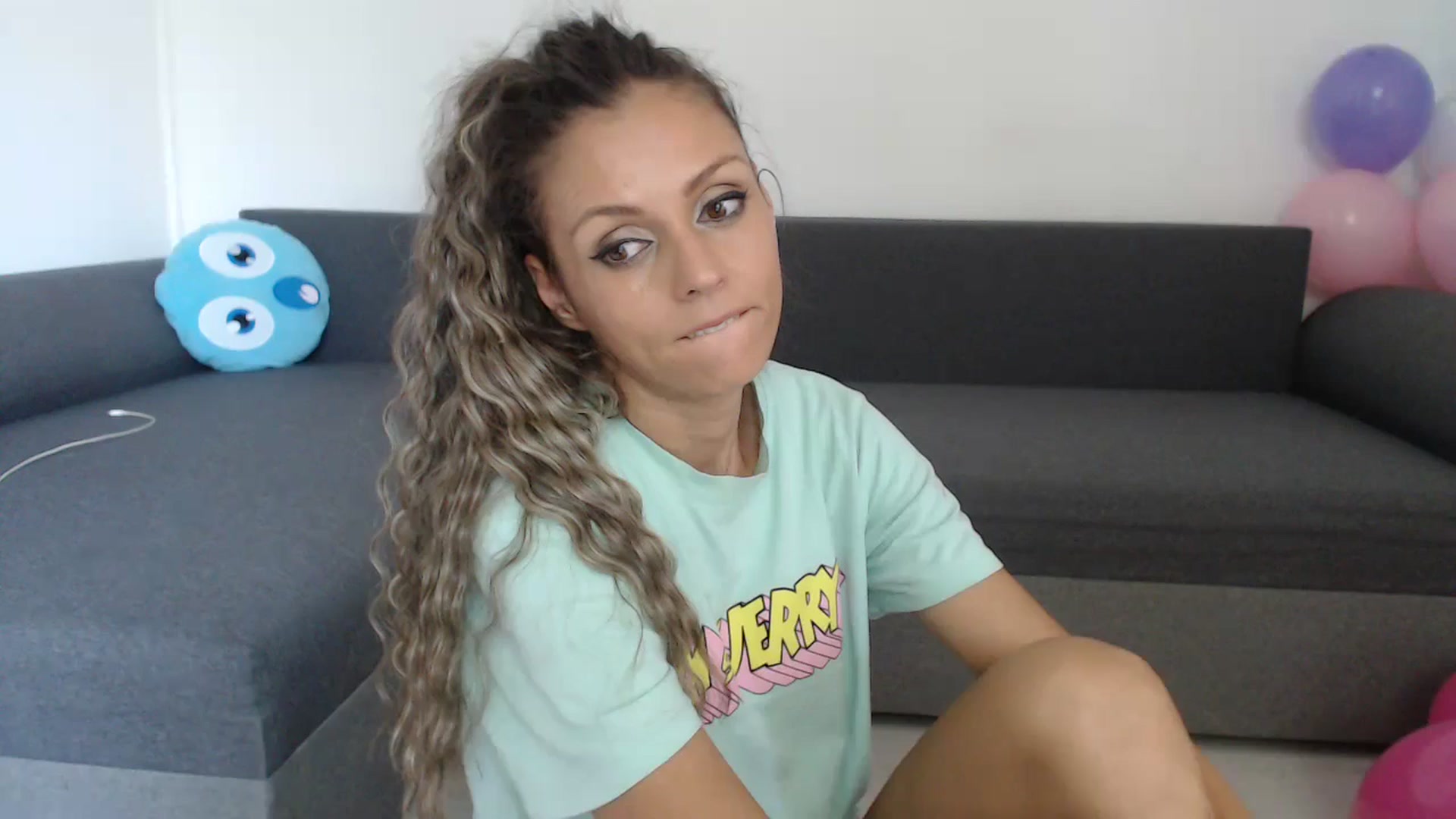 Gallery image thumbnail from ClaudiaBday's myfreecams stream on, 09/22/2024, 12:04 image 1 of 20