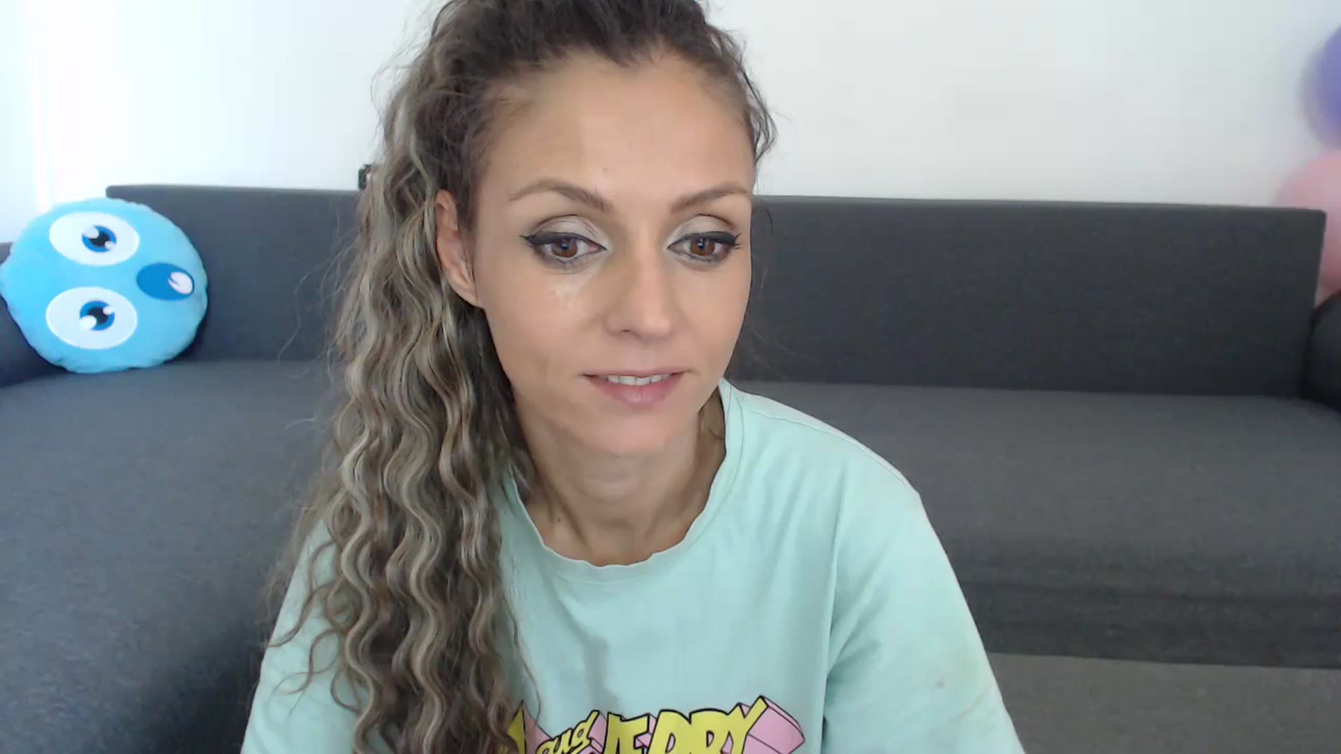 Gallery image thumbnail from ClaudiaBday's myfreecams stream on, 09/22/2024, 12:28 image 7 of 20