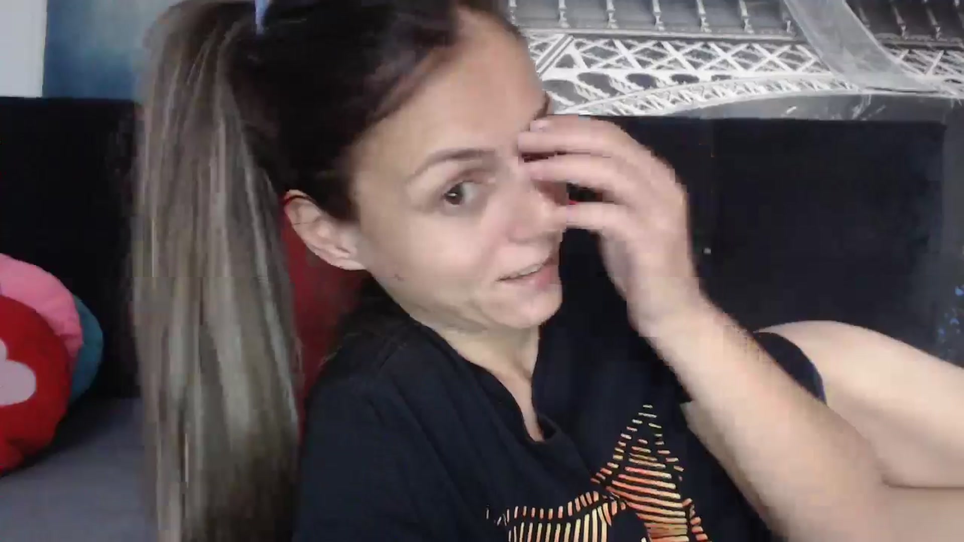 Gallery image thumbnail from ClaudiaSexxyy's myfreecams stream on, 11/15/2024, 12:49 image 19 of 20