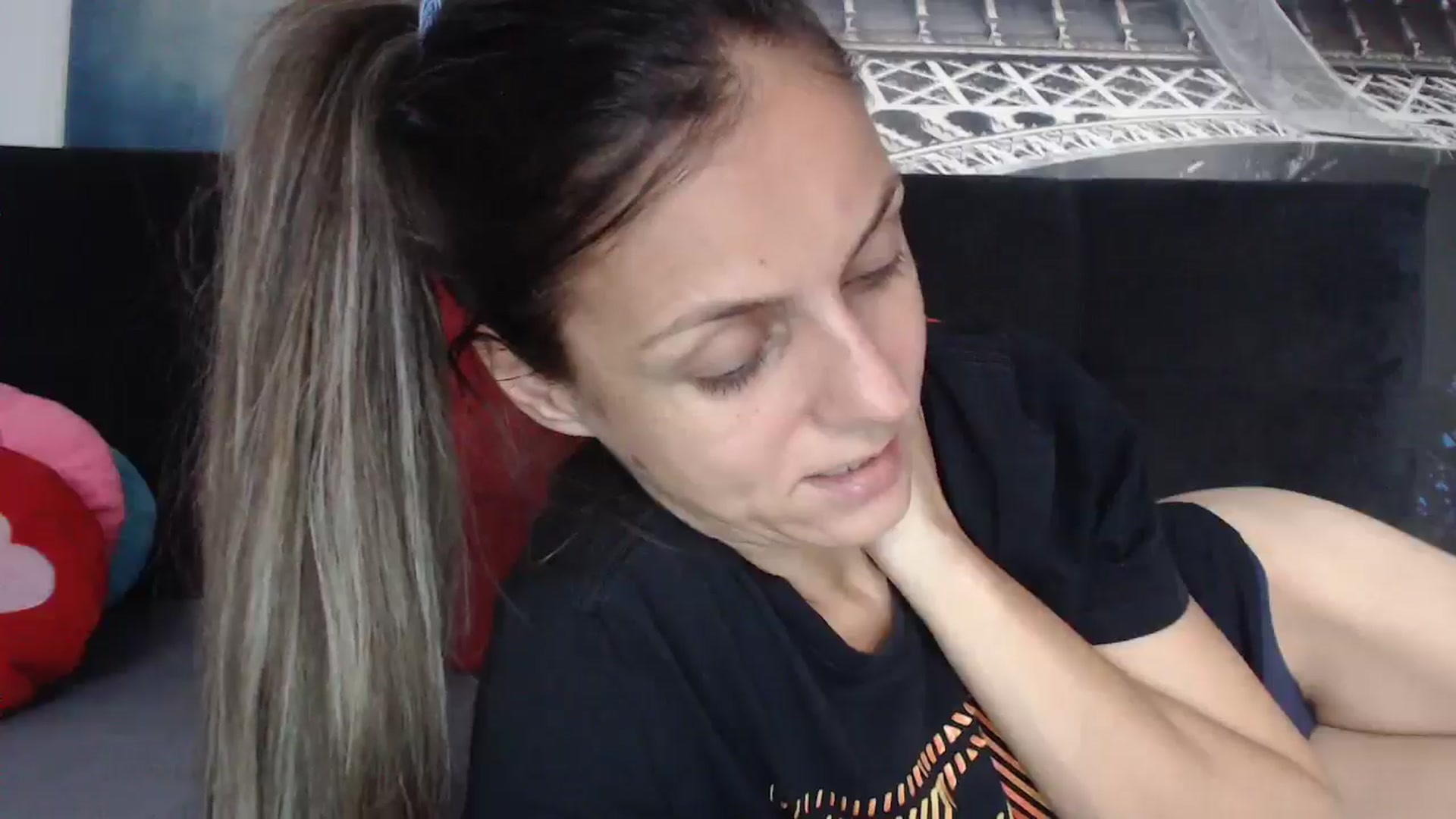 Gallery image thumbnail from ClaudiaSexxyy's myfreecams stream on, 11/15/2024, 12:49 image 20 of 20
