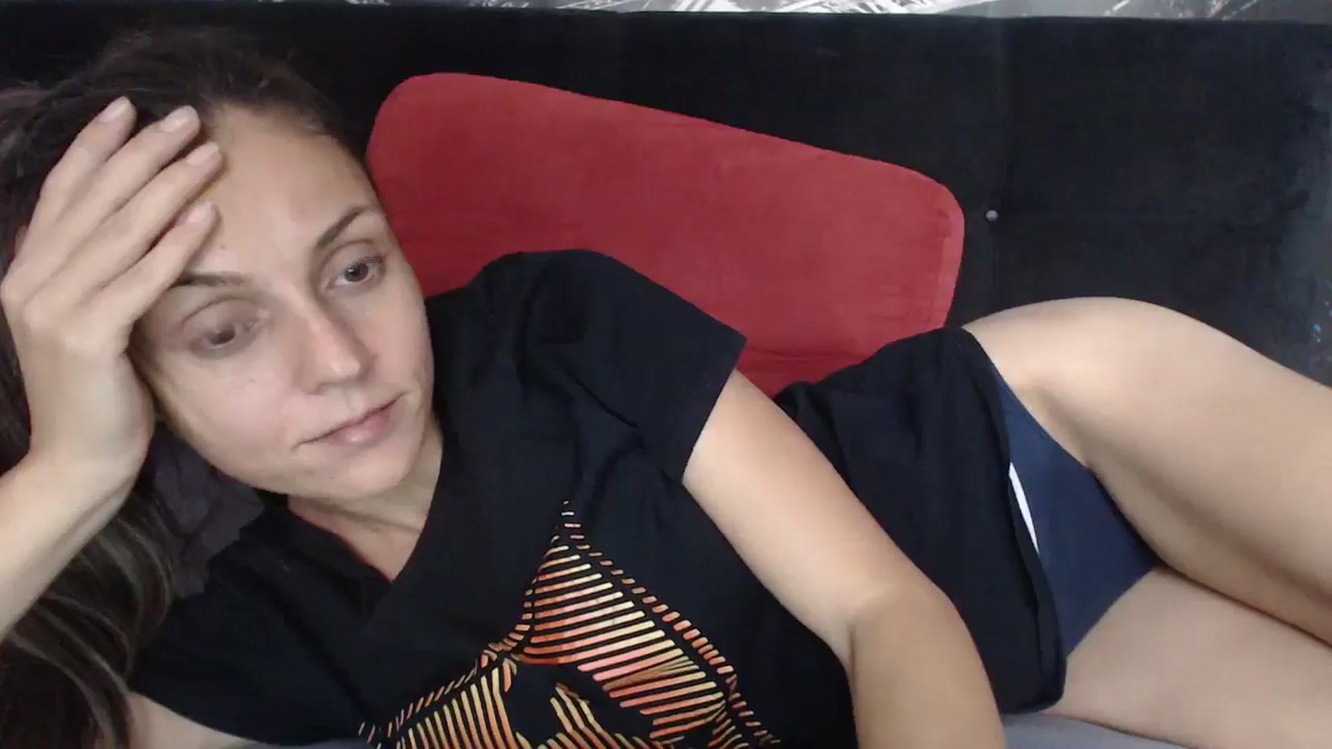 Gallery image thumbnail from ClaudiaSexxyy's myfreecams stream on, 11/15/2024, 12:49 image 9 of 20